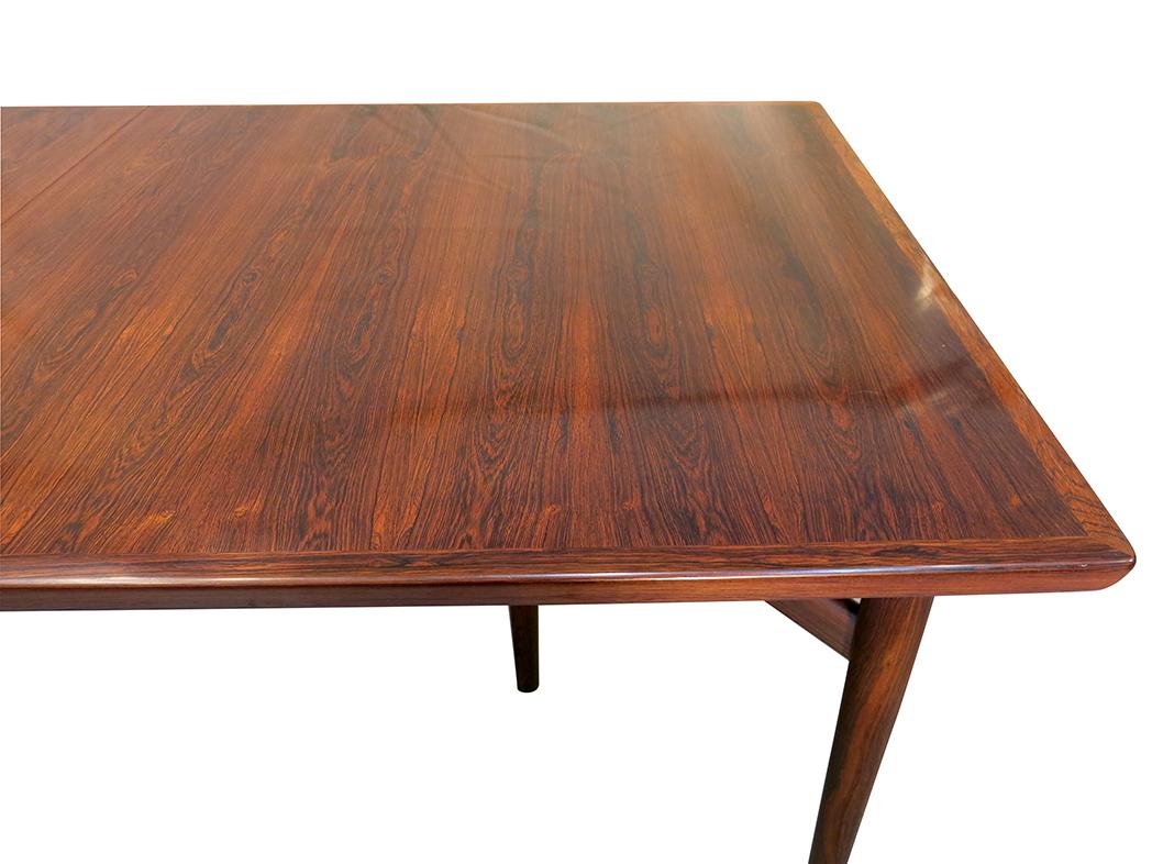 Arne Vodder Rosewood Dining Table In Good Condition For Sale In Atlanta, GA