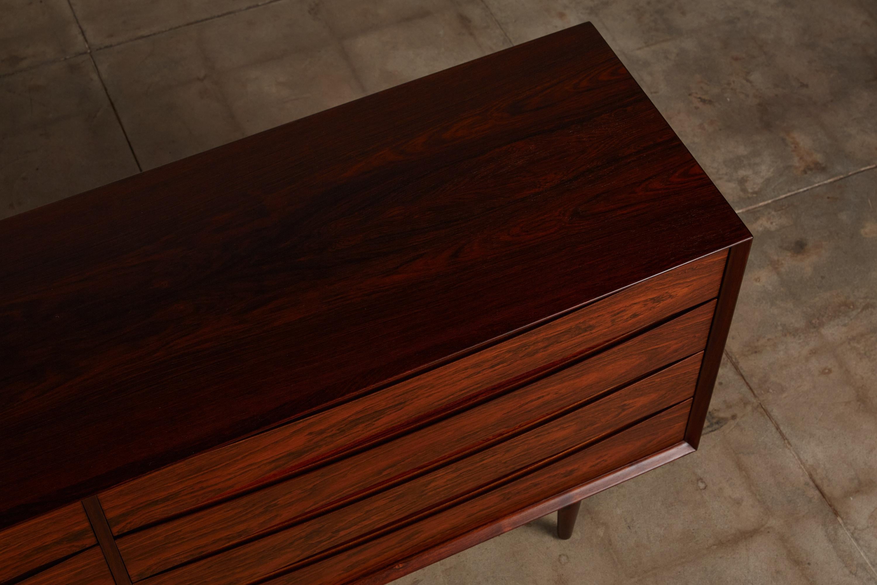 Mid-20th Century Arne Vodder Rosewood Dresser for Sibast Møbler