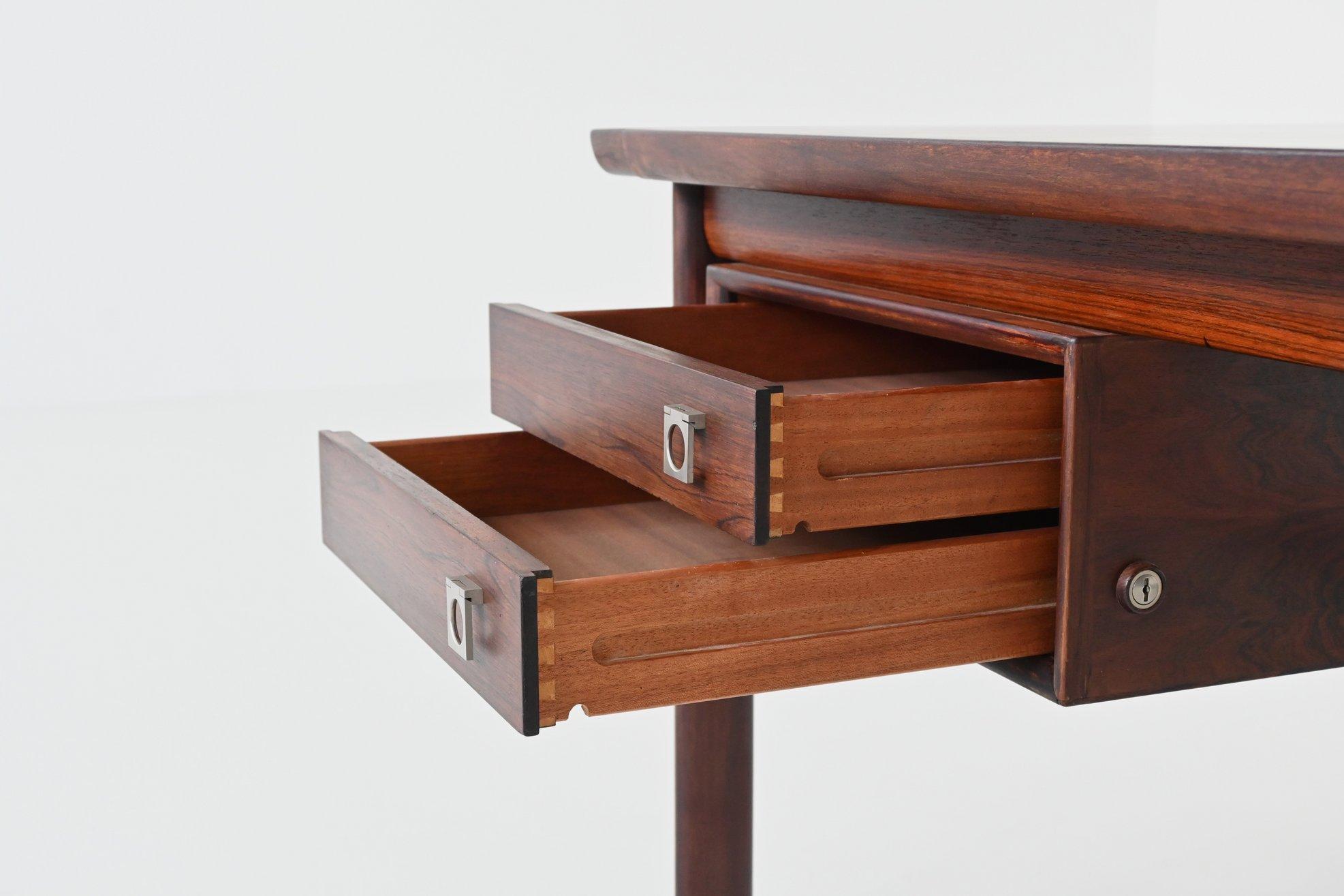 Arne Vodder rosewood executive desk in rosewood Sibast Denmark 1960 In Good Condition In Etten-Leur, NL
