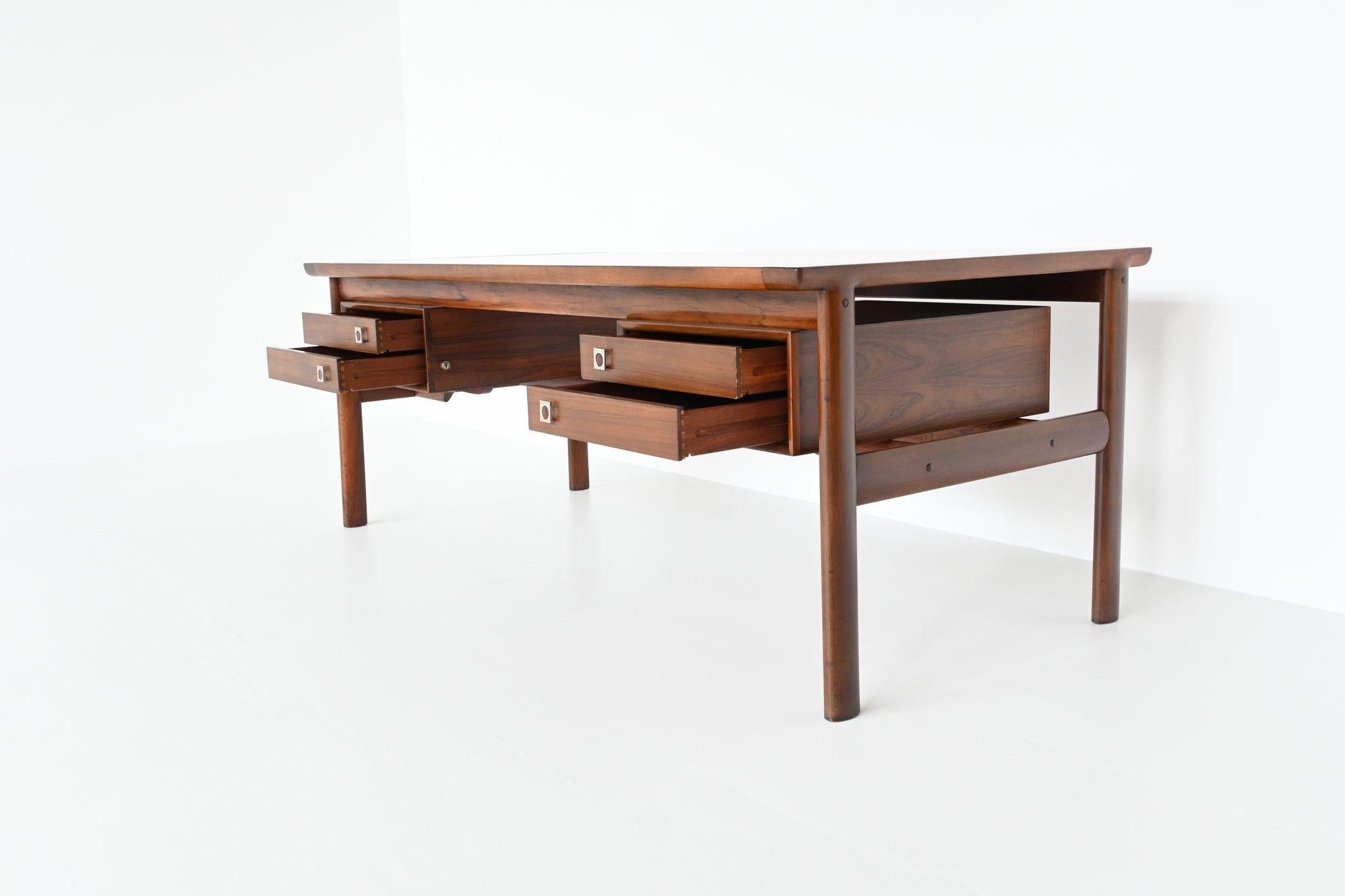Arne Vodder Rosewood Executive Desk Model 223 Sibast, Denmark, 1960 In Good Condition In Etten-Leur, NL