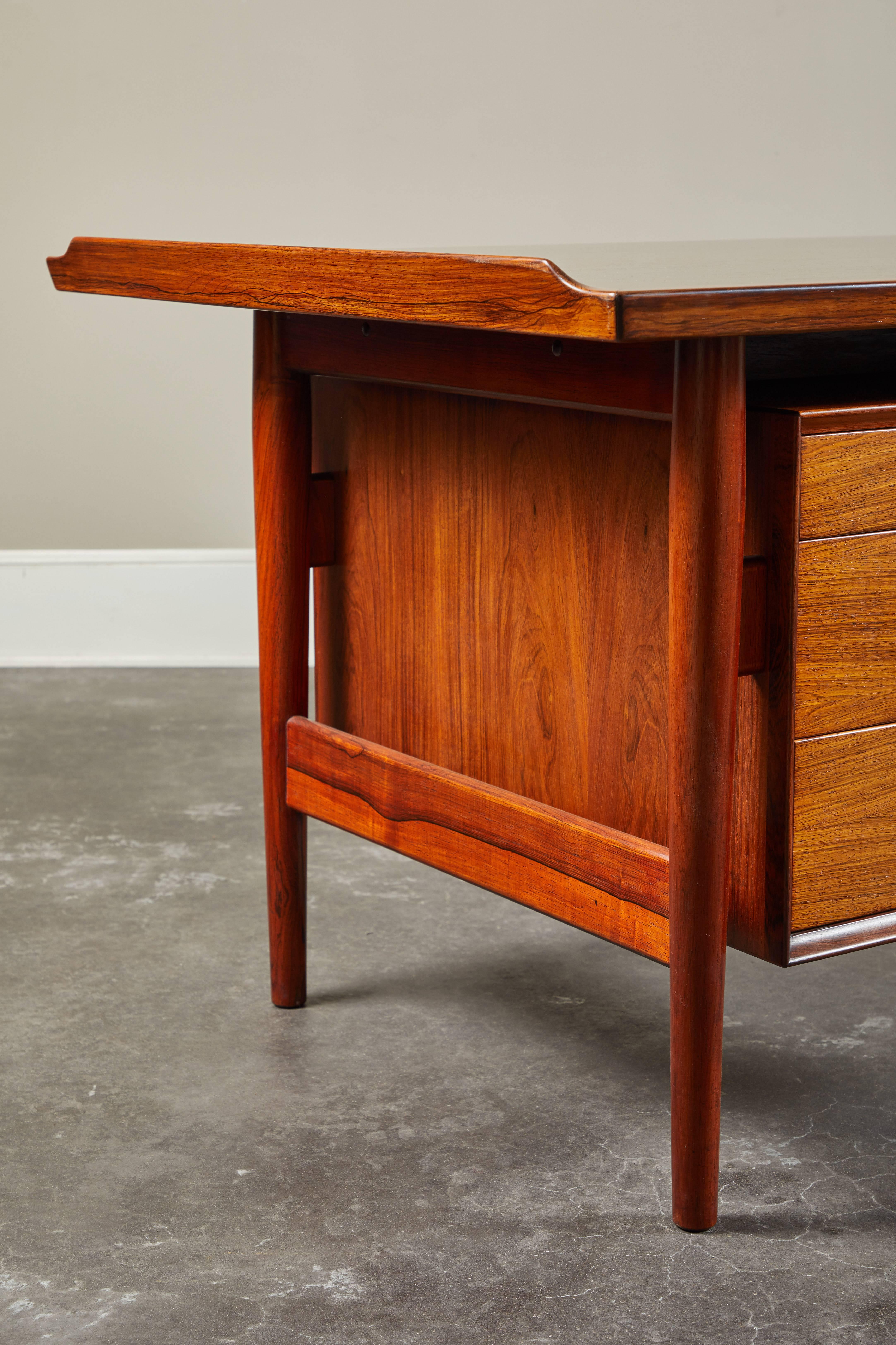 Arne Vodder Rosewood Extra Large Midcentury Danish Desk 2