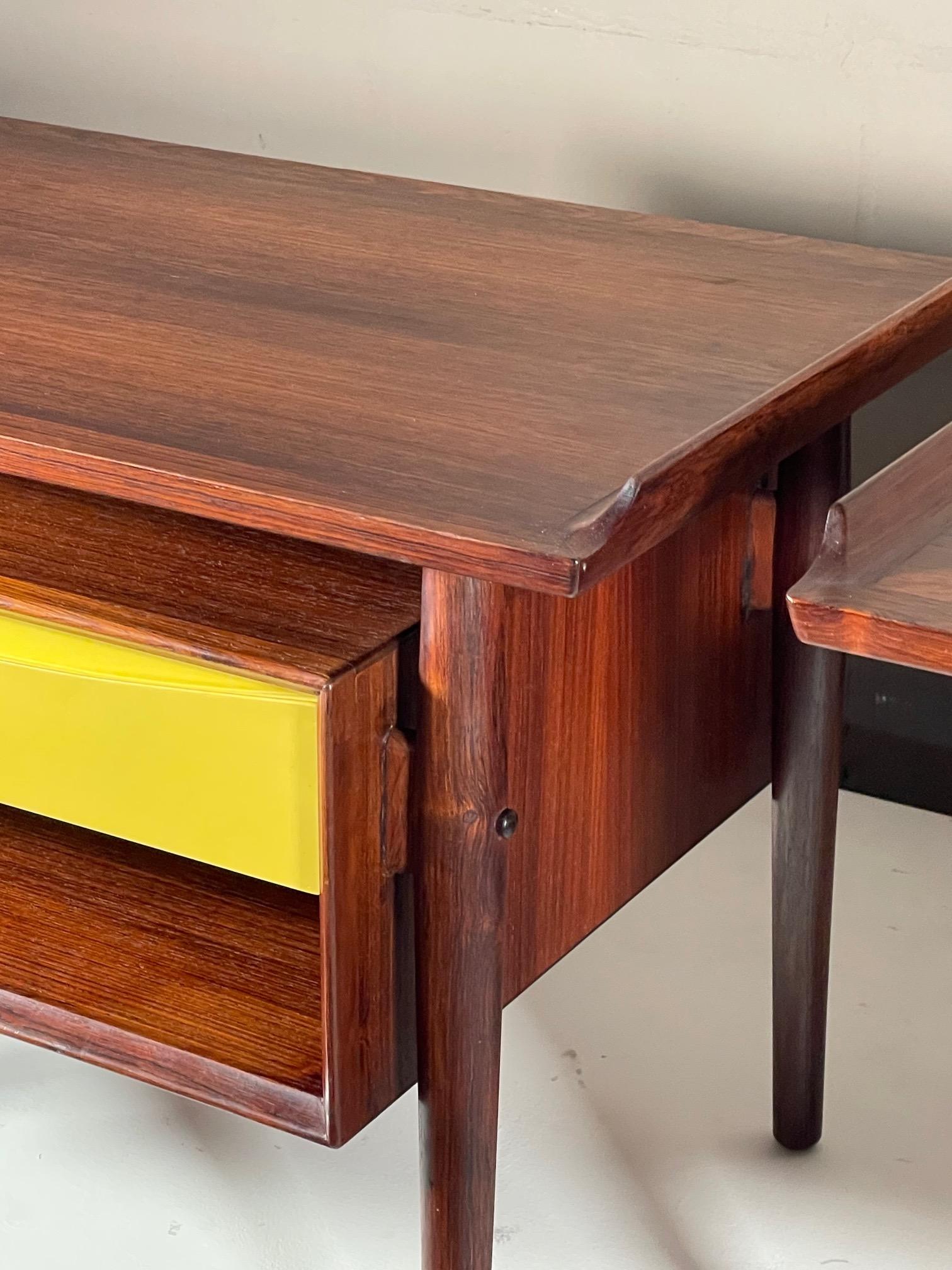 Arne Vodder Rosewood Nightstands In Good Condition For Sale In St.Petersburg, FL