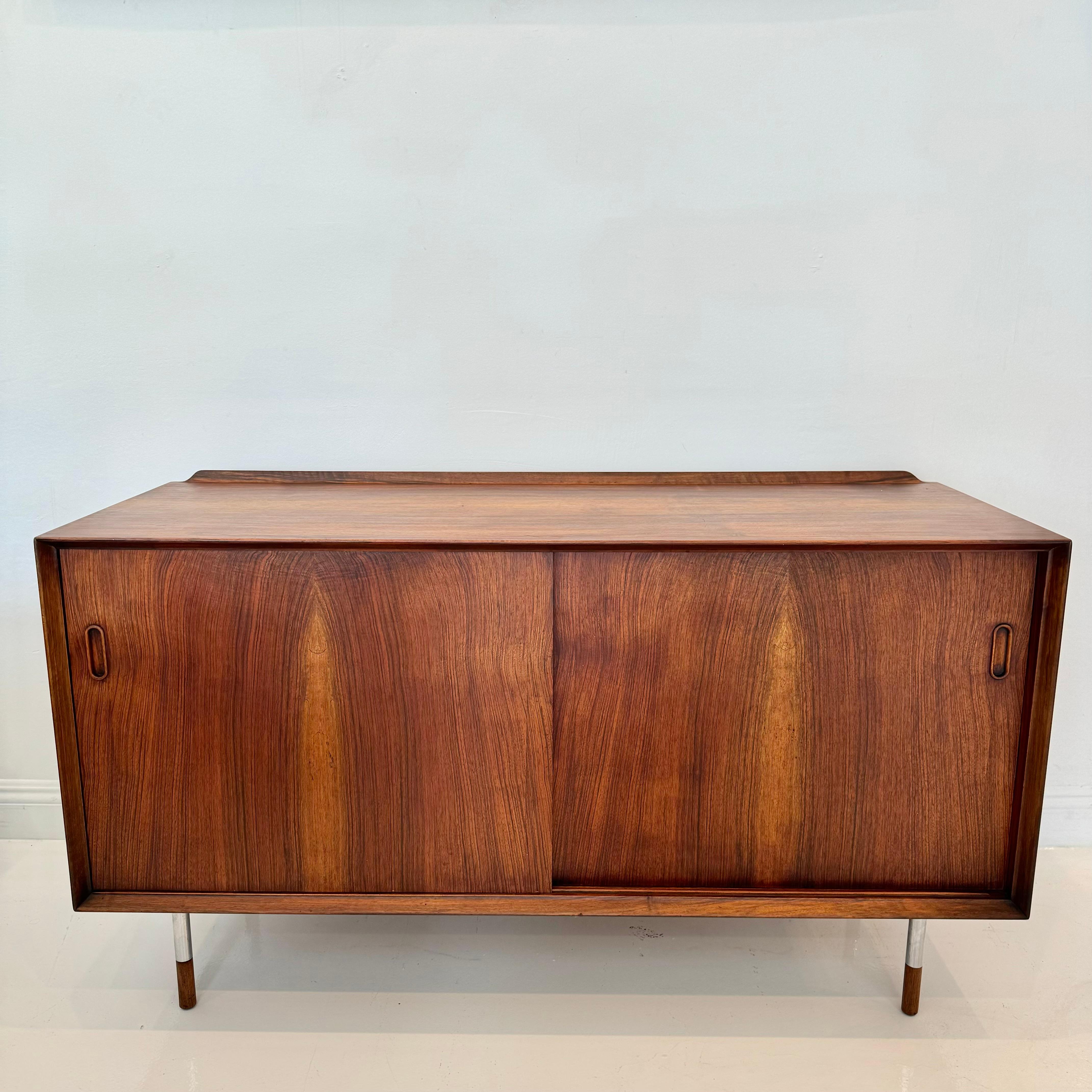 Mid-Century moderno Credenza in palissandro di Arne Vodder per George Tanier, Danimarca, anni '60 in vendita