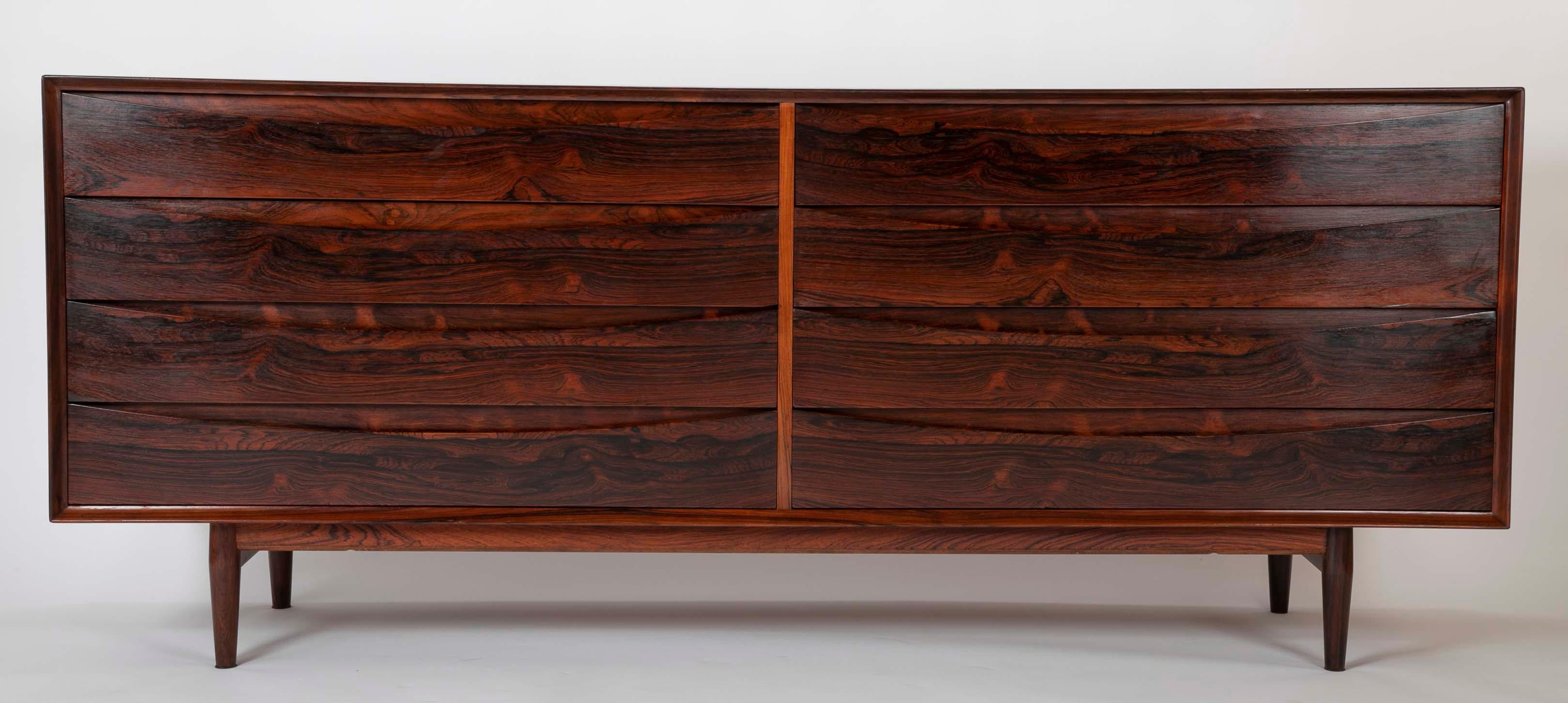 Mid-Century Modern Arne Vodder Rosewood Sideboard with Repeating Elliptical Drawer Design
