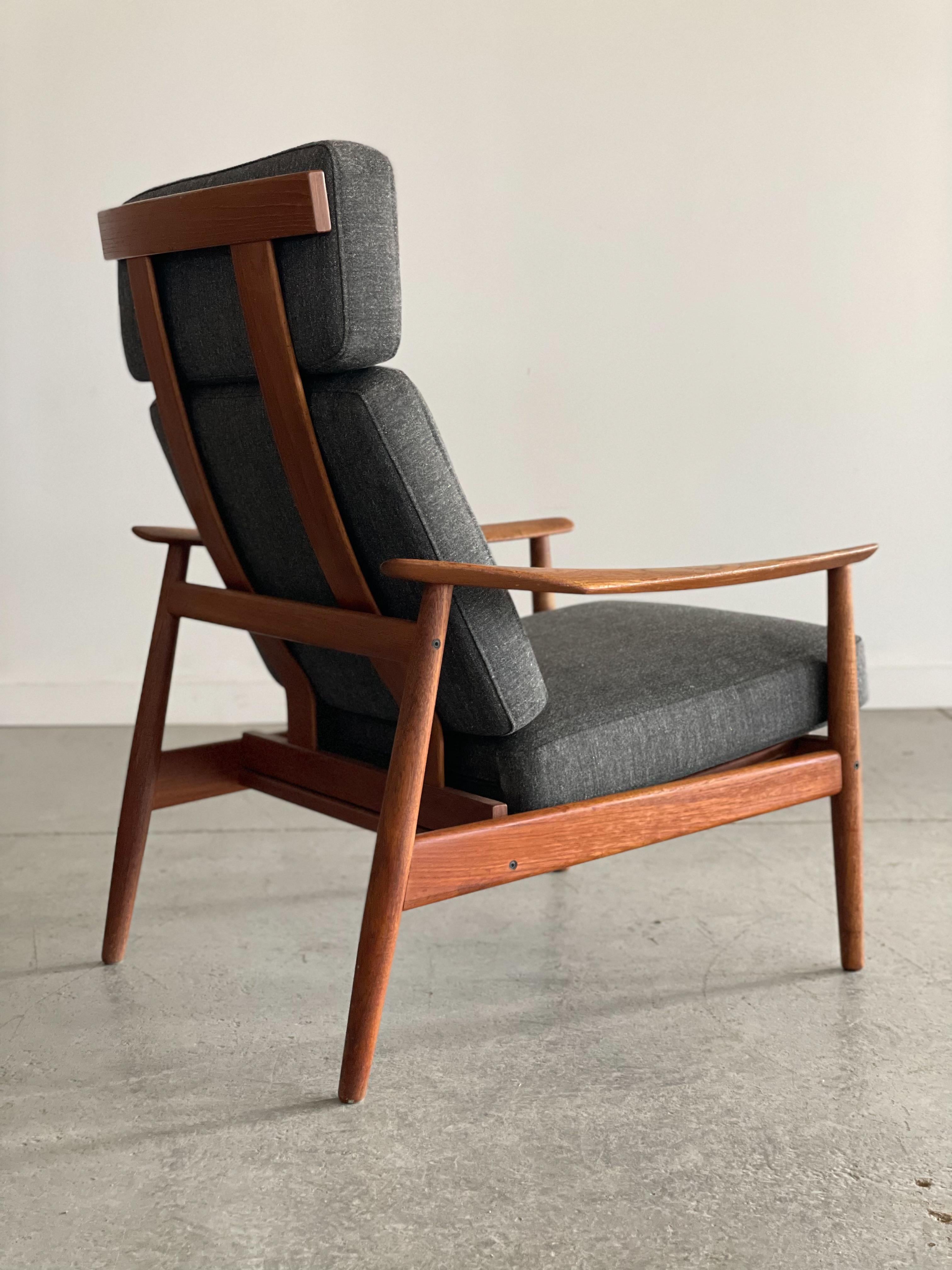 Danish Arne Vodder Sculpted Teak Reclining Lounge Chair for France & Son For Sale