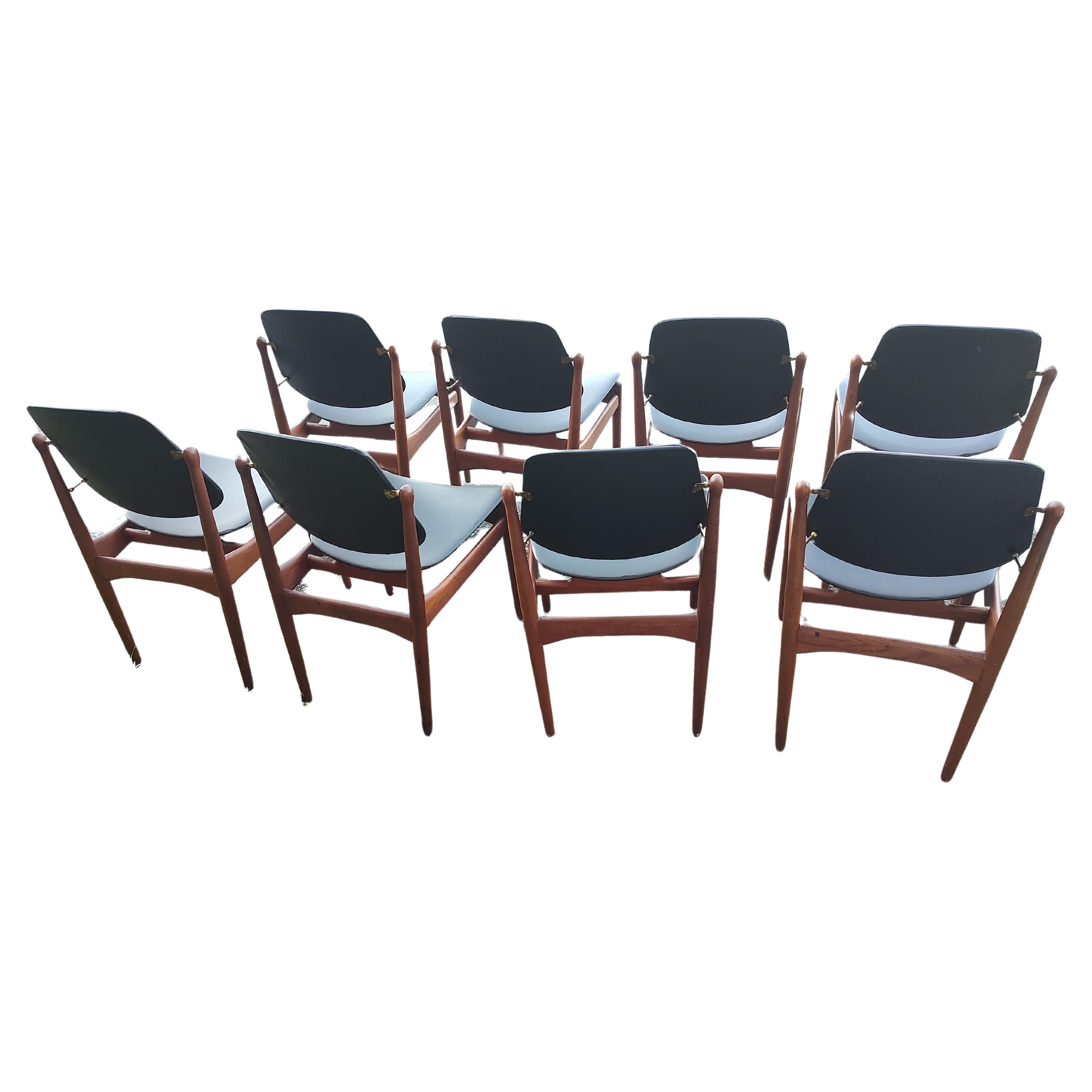 Ensemble de 8 chaises de salle à manger danoises modernes du milieu du siècle par Arne Vodder, France & Daverkosen en vente 5