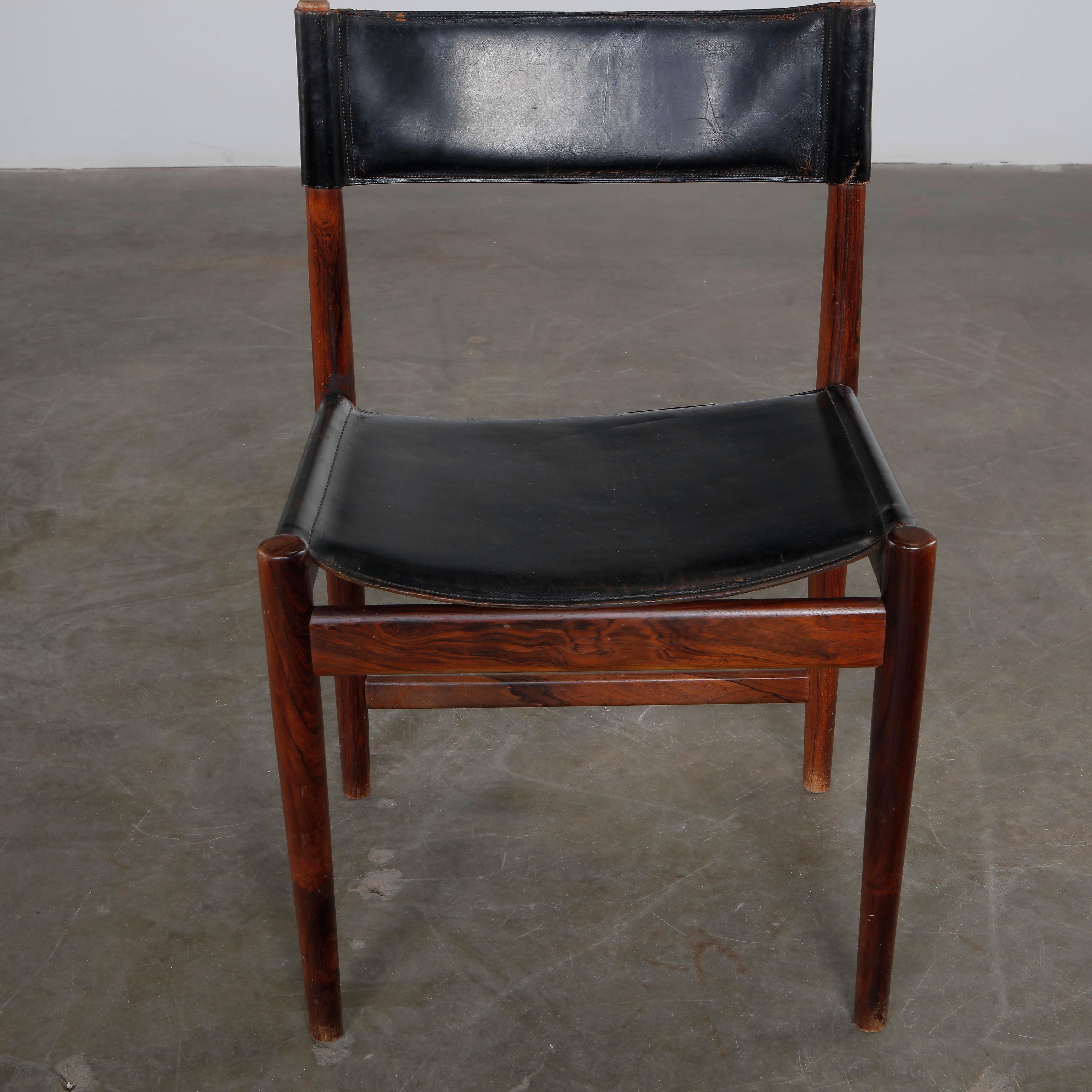 Arne Vodder, Juego de cuatro sillas de palisandro y cuero para Sibast, estampado, años 60 en venta 1