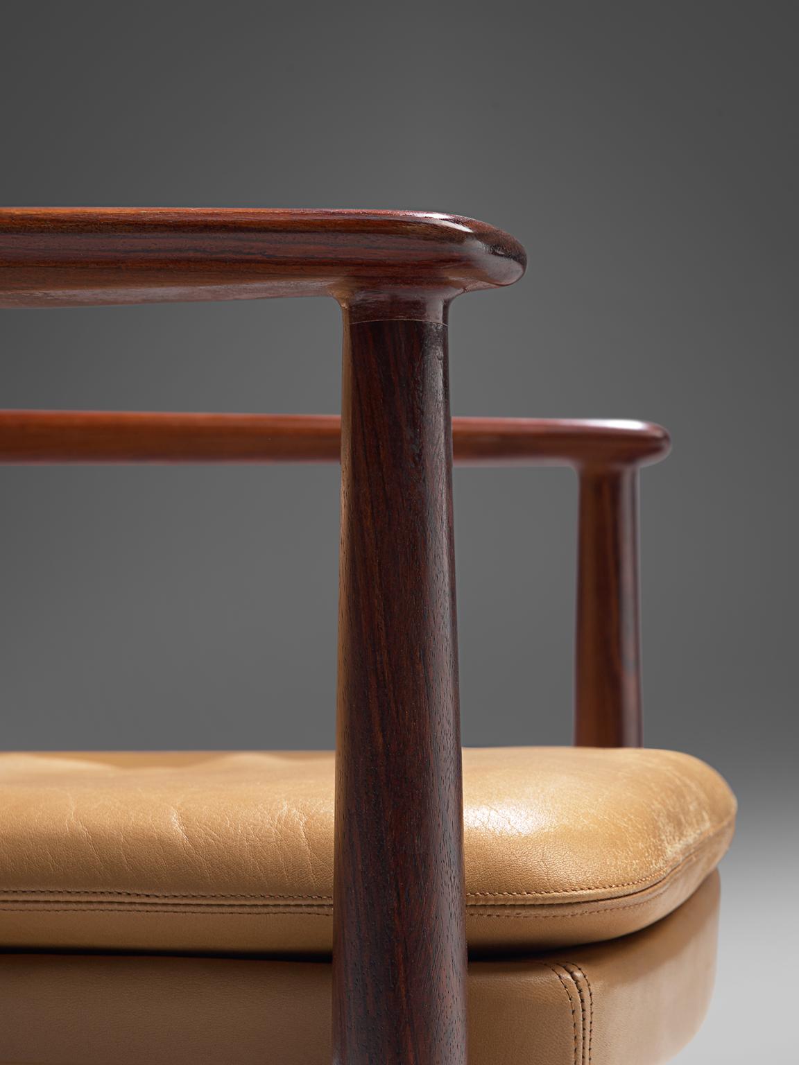 Arne Vodder Set of Sixteen Dining Chairs with Light Cognac Leather 2