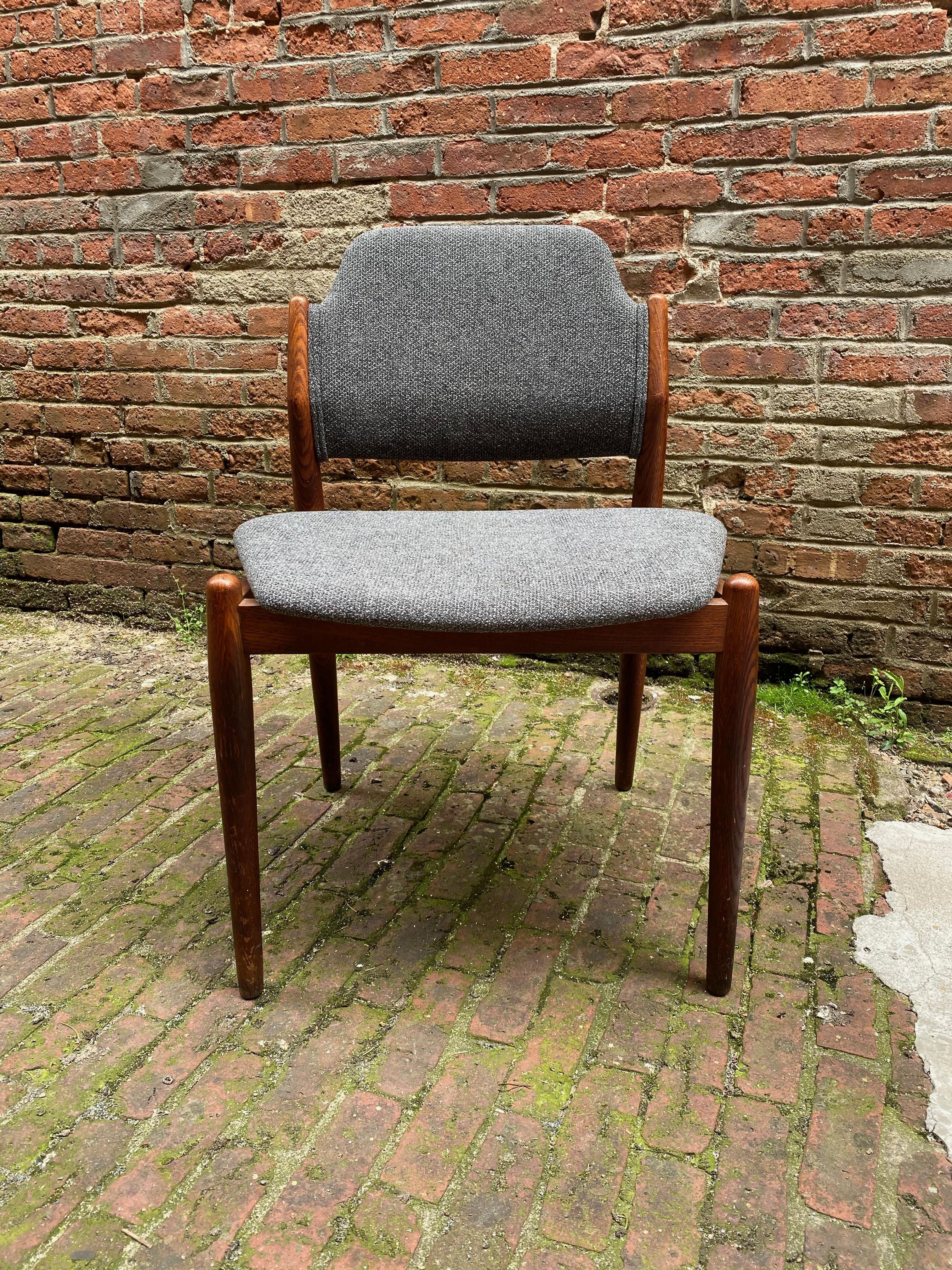 Danish Arne Vodder Sibast Møbler Model 62 Oak Side Chair
