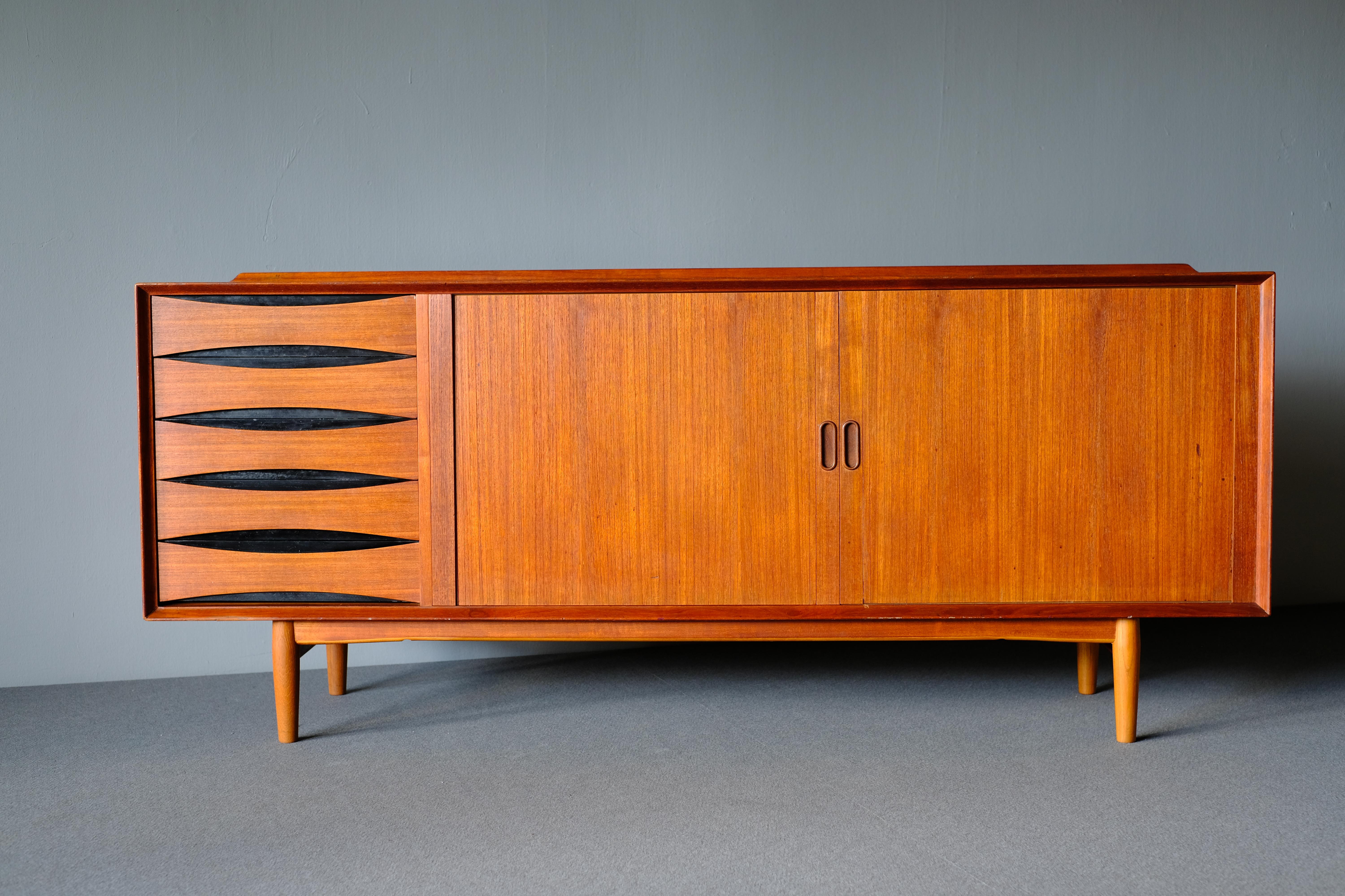 Scandinavian Modern Arne Vodder Sideboard