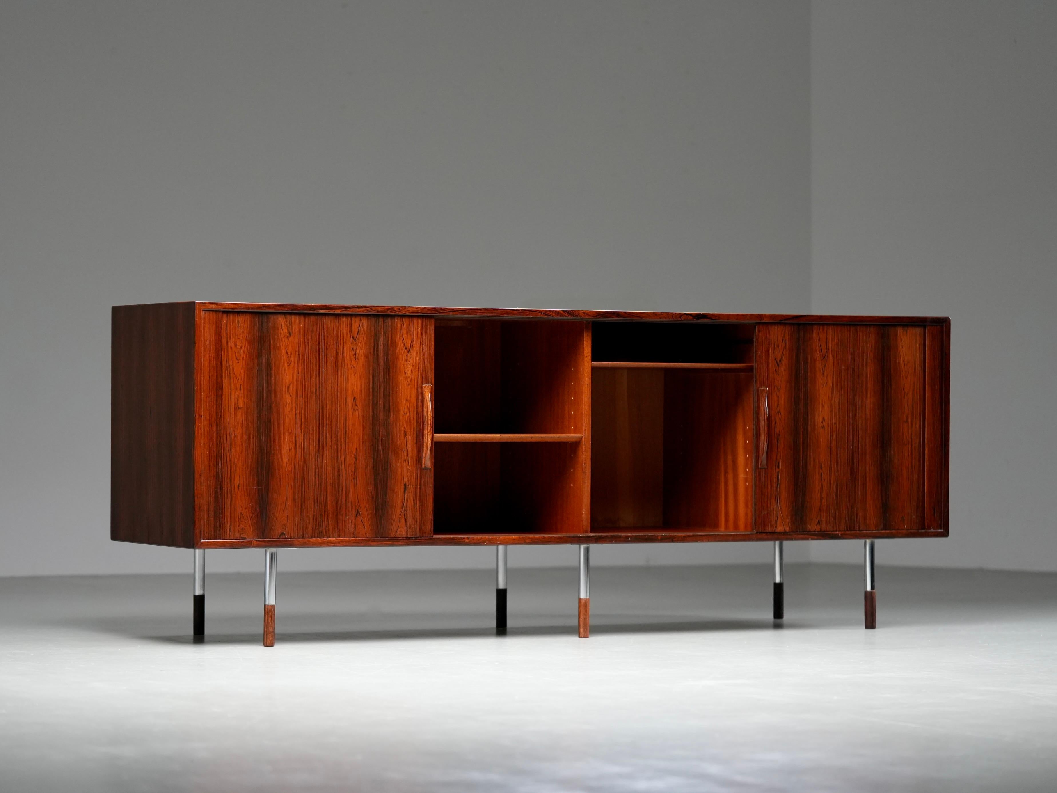 Arne Vodder Sideboard in Brazilian Rosewood for Sibast Møbler, Denmark, 1960's In condizioni buone in vendita a Uithoorn, NL