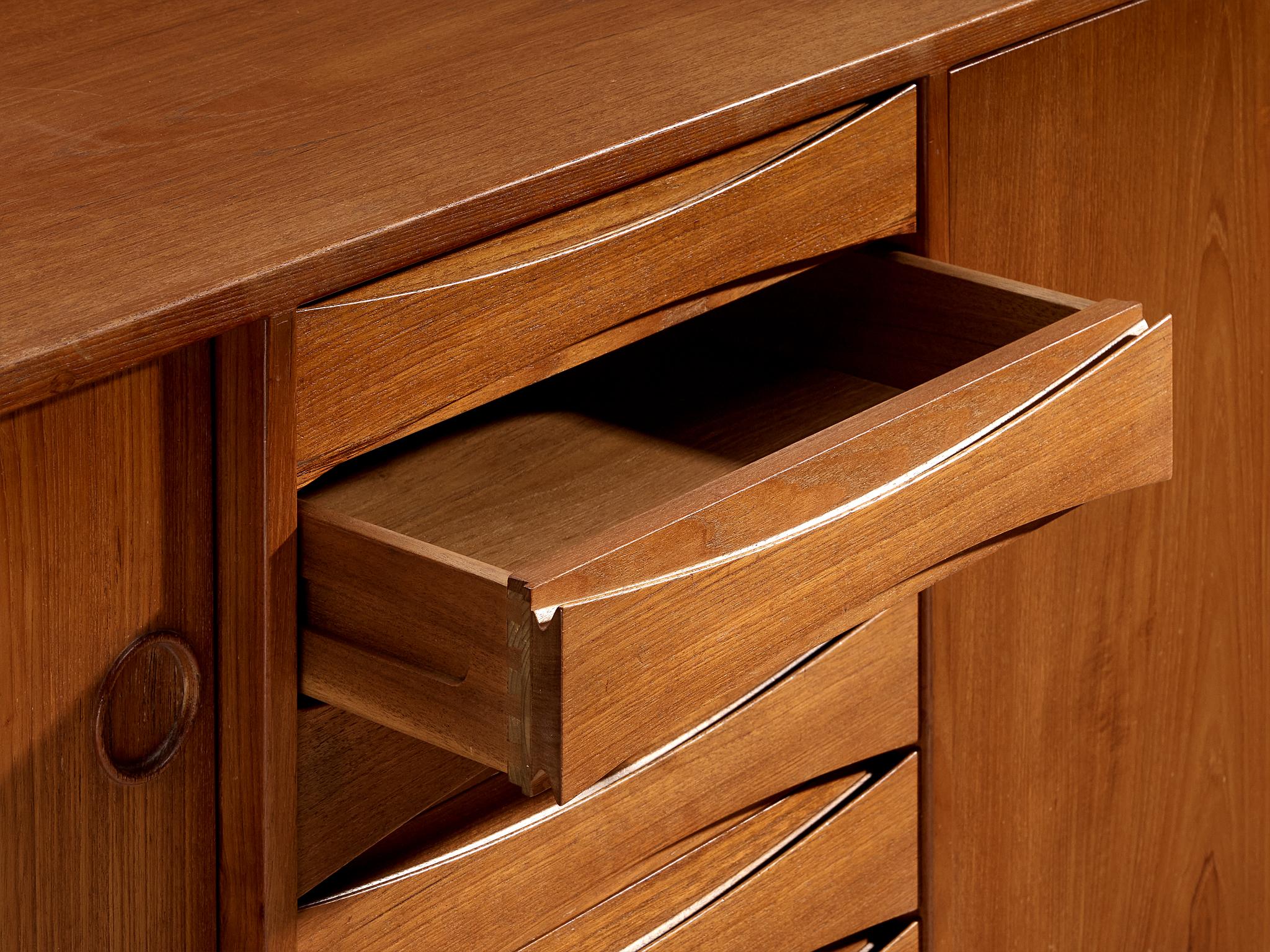 Credenza Arne Vodder in teak con ante reversibili in vendita 3