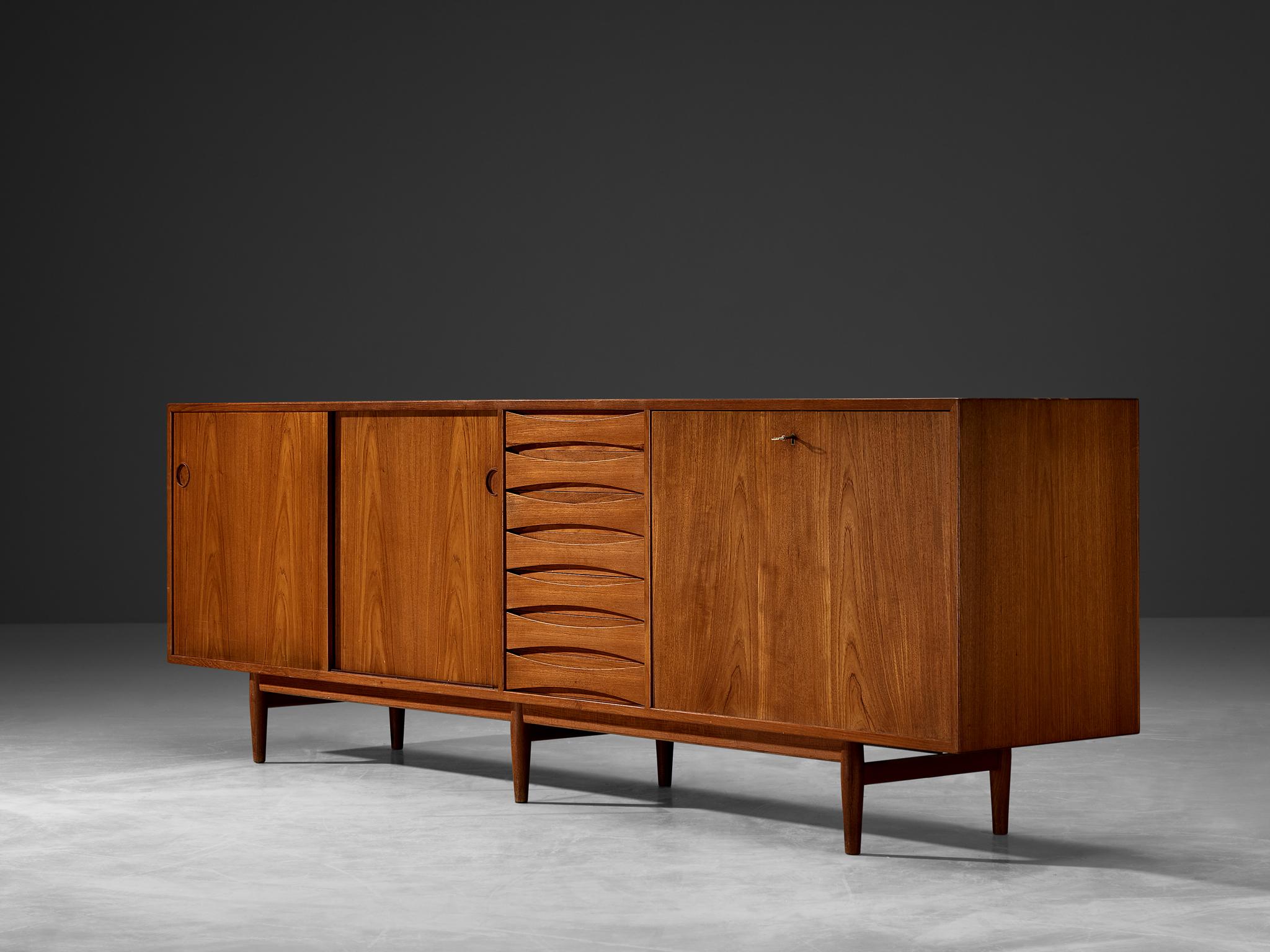 Mid-20th Century Arne Vodder Sideboard in Teak with Reversible Doors For Sale