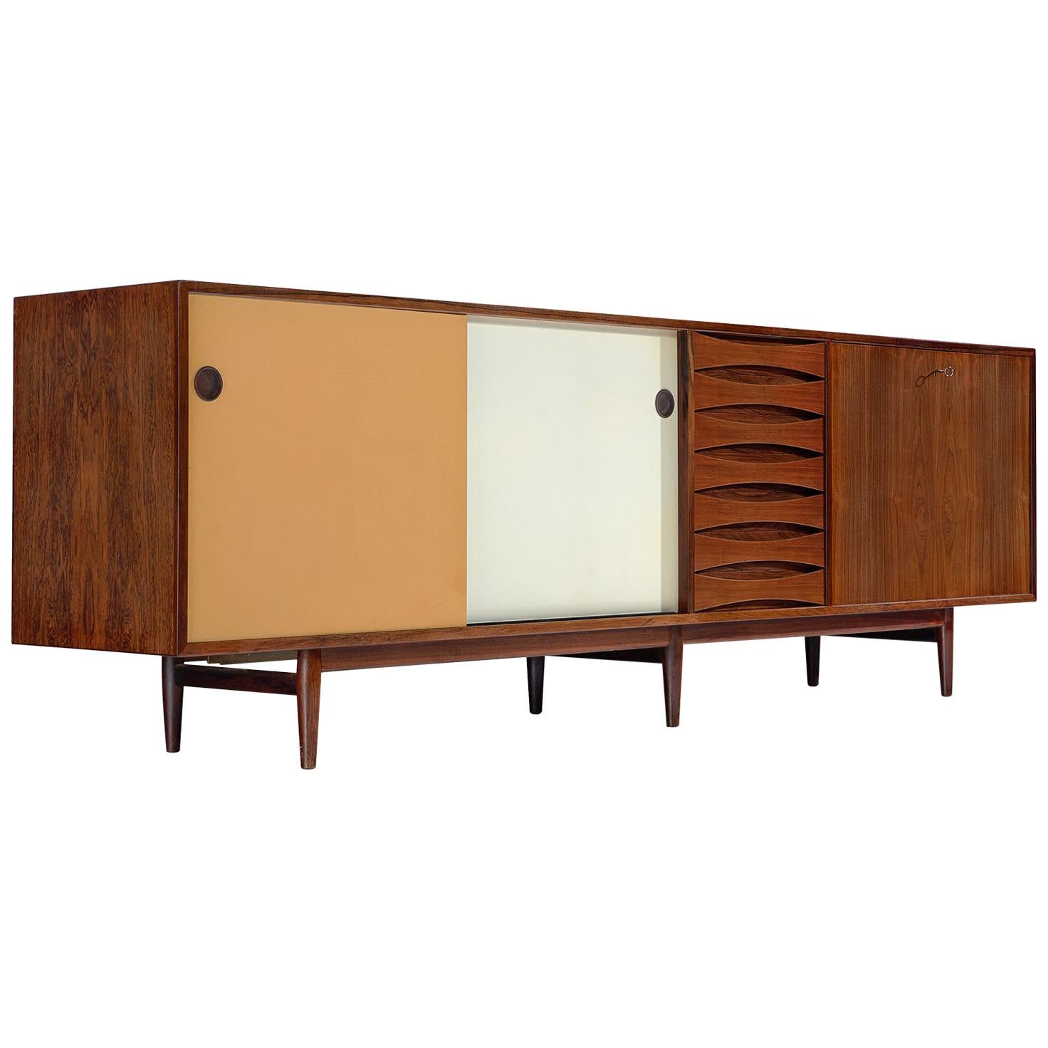 Arne Vodder Sideboard Model 29A in Rosewood with Reversible Doors