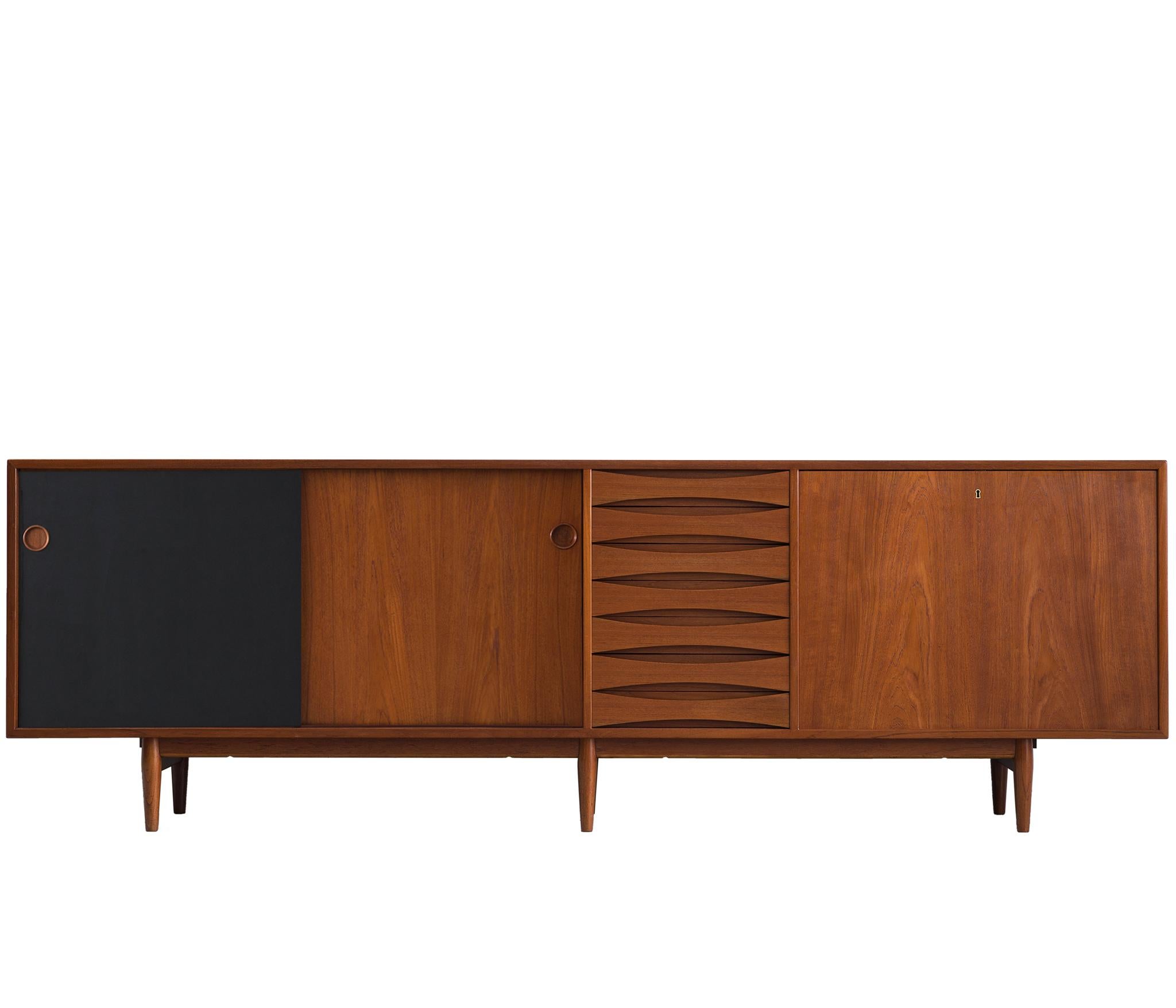 Wood Arne Vodder Sideboard Model 29A in Teak with Reversible Doors