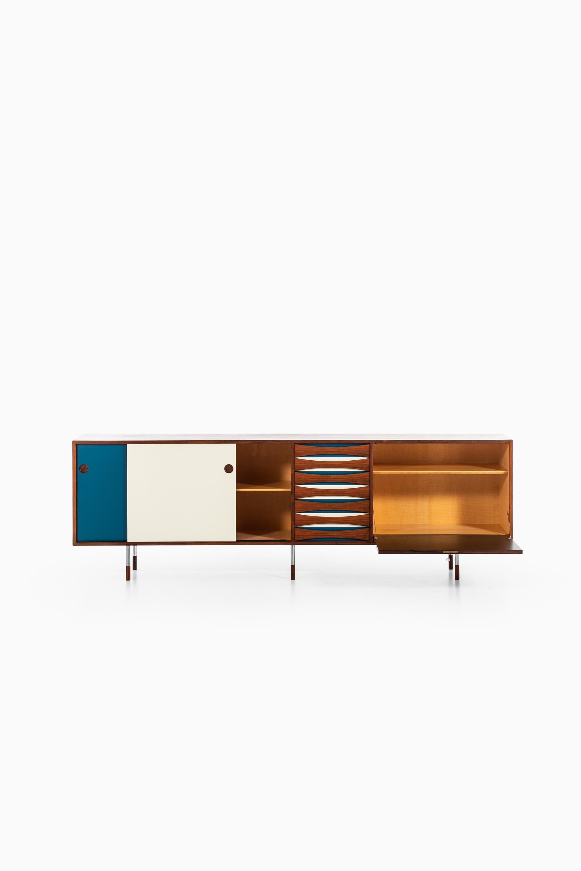 Danish Arne Vodder Sideboard Model 29A Produced by Sibast Møbelfabrik in Denmark