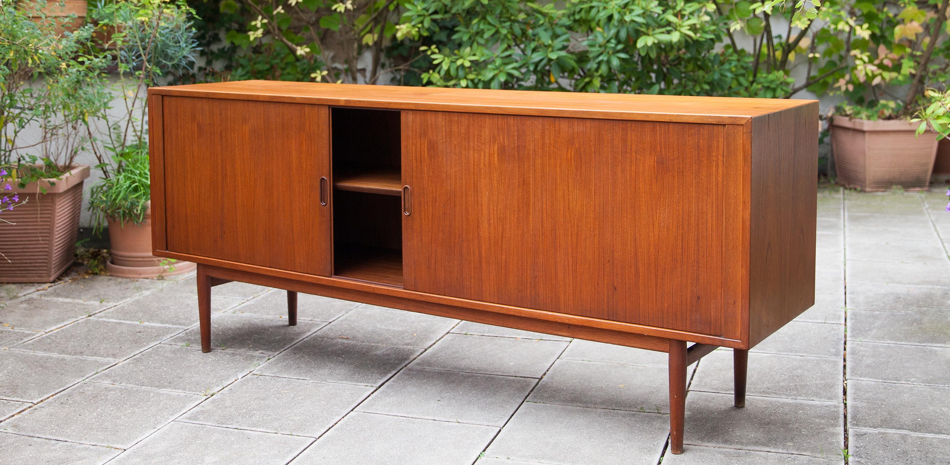 Mid-Century Modern Arne Vodder Sideboard Model 37 for Sibast, Denmark, 1961 For Sale