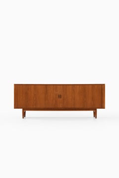 Arne Vodder Sideboard Produced by Sibast Møbelfabrik in Denmark