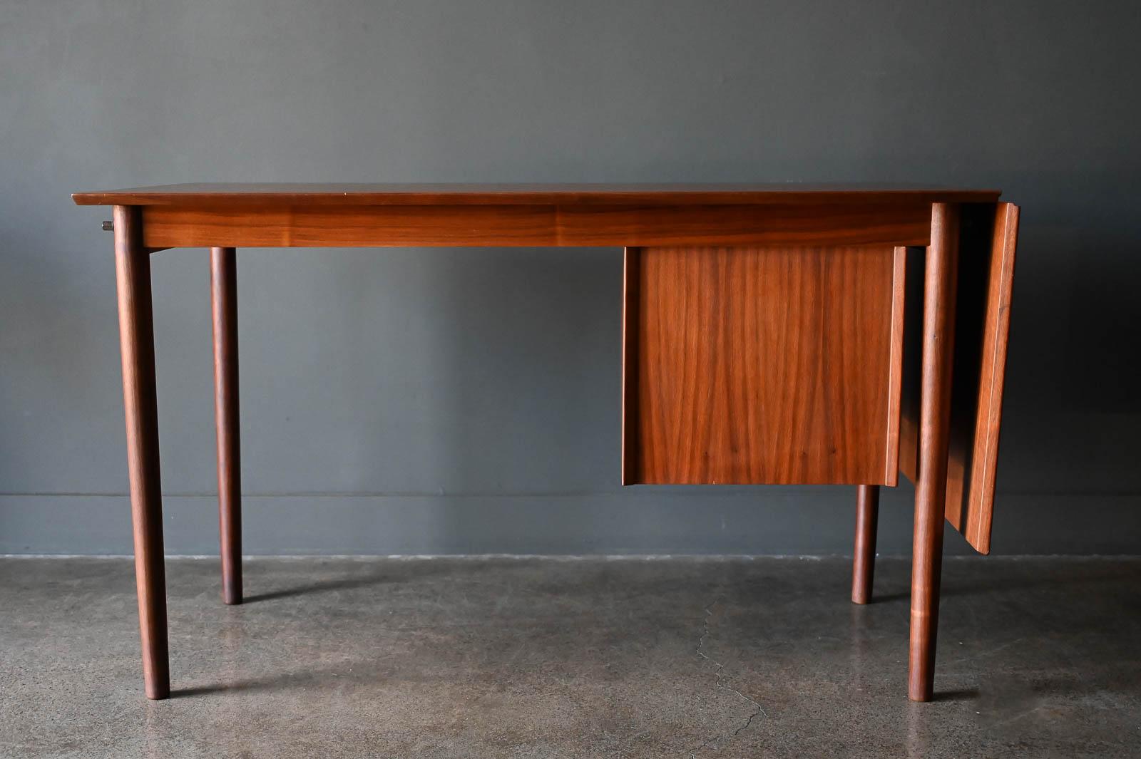 Arne Vodder Sliding Drawer Desk with Drop Leaf, ca. 1965 5