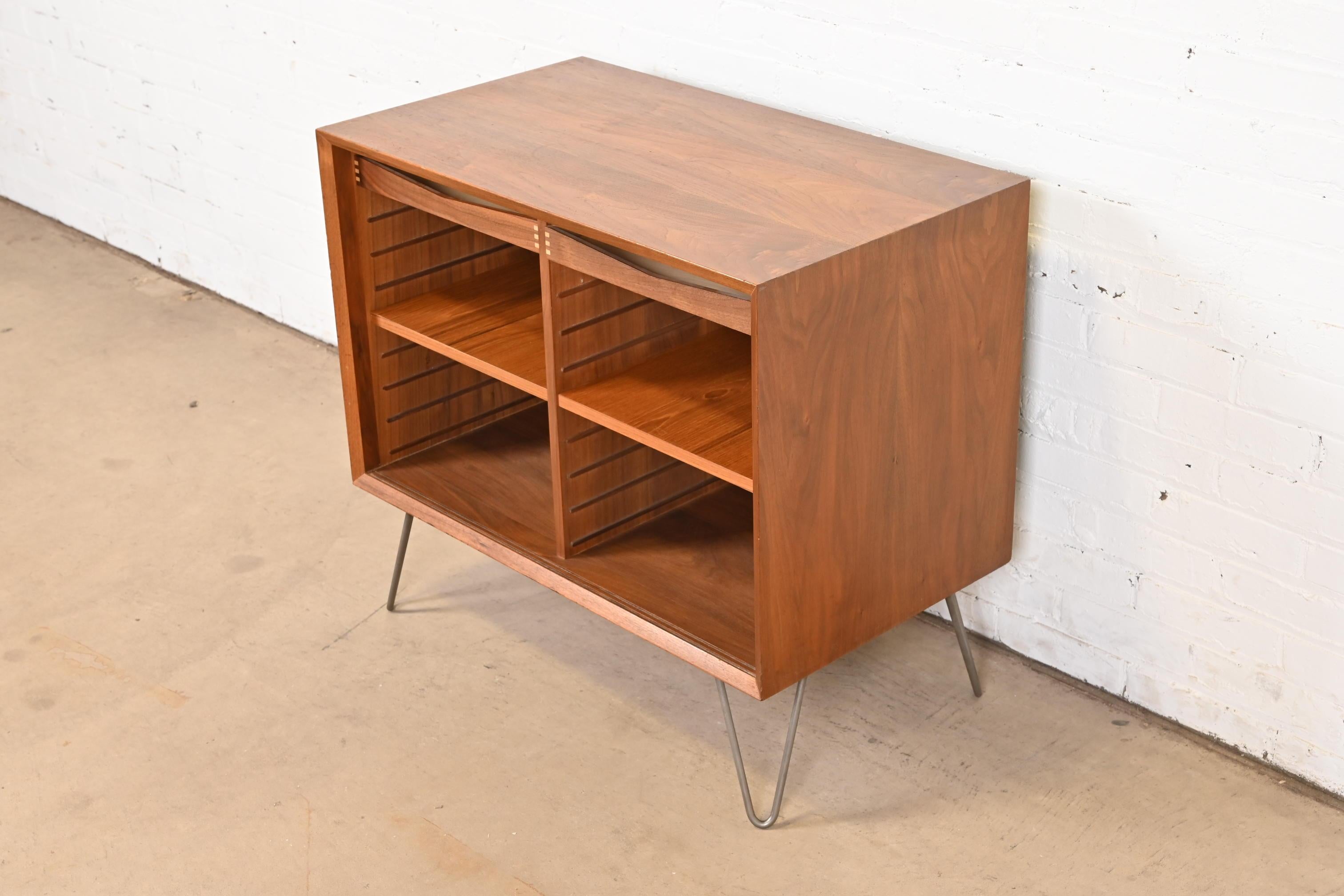 Scandinavian Modern Arne Vodder Style Danish Modern Walnut Bookcase or Record Cabinet, Circa 1960s