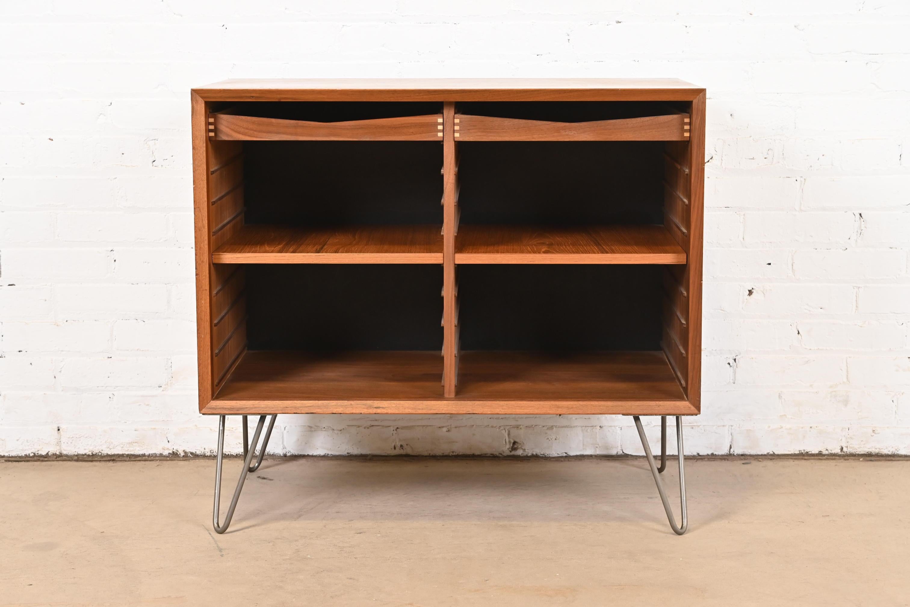 Mid-20th Century Arne Vodder Style Danish Modern Walnut Bookcase or Record Cabinet, Circa 1960s