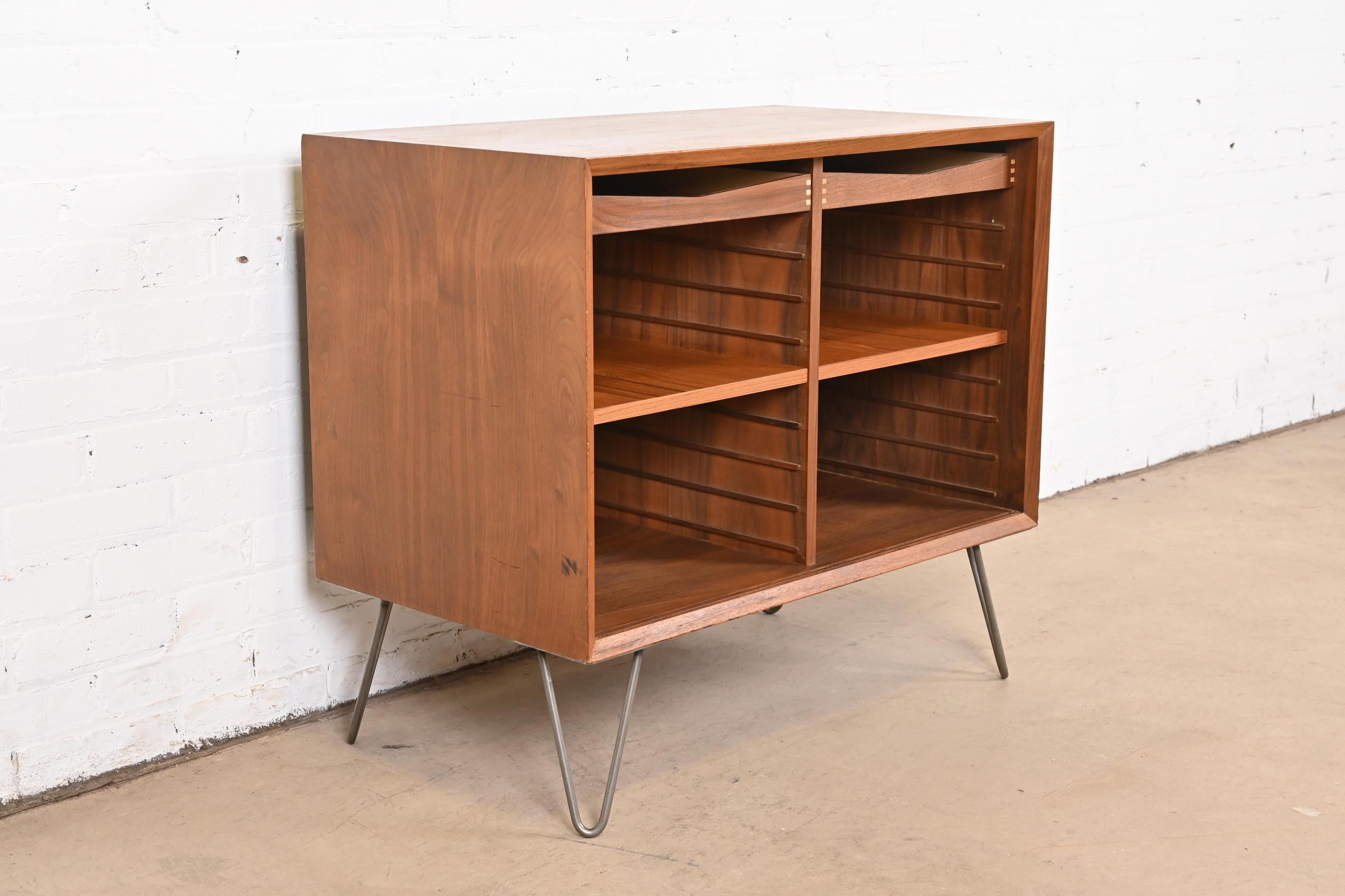 Arne Vodder Style Danish Modern Walnut Bookcase or Record Cabinet, Circa 1960s 1