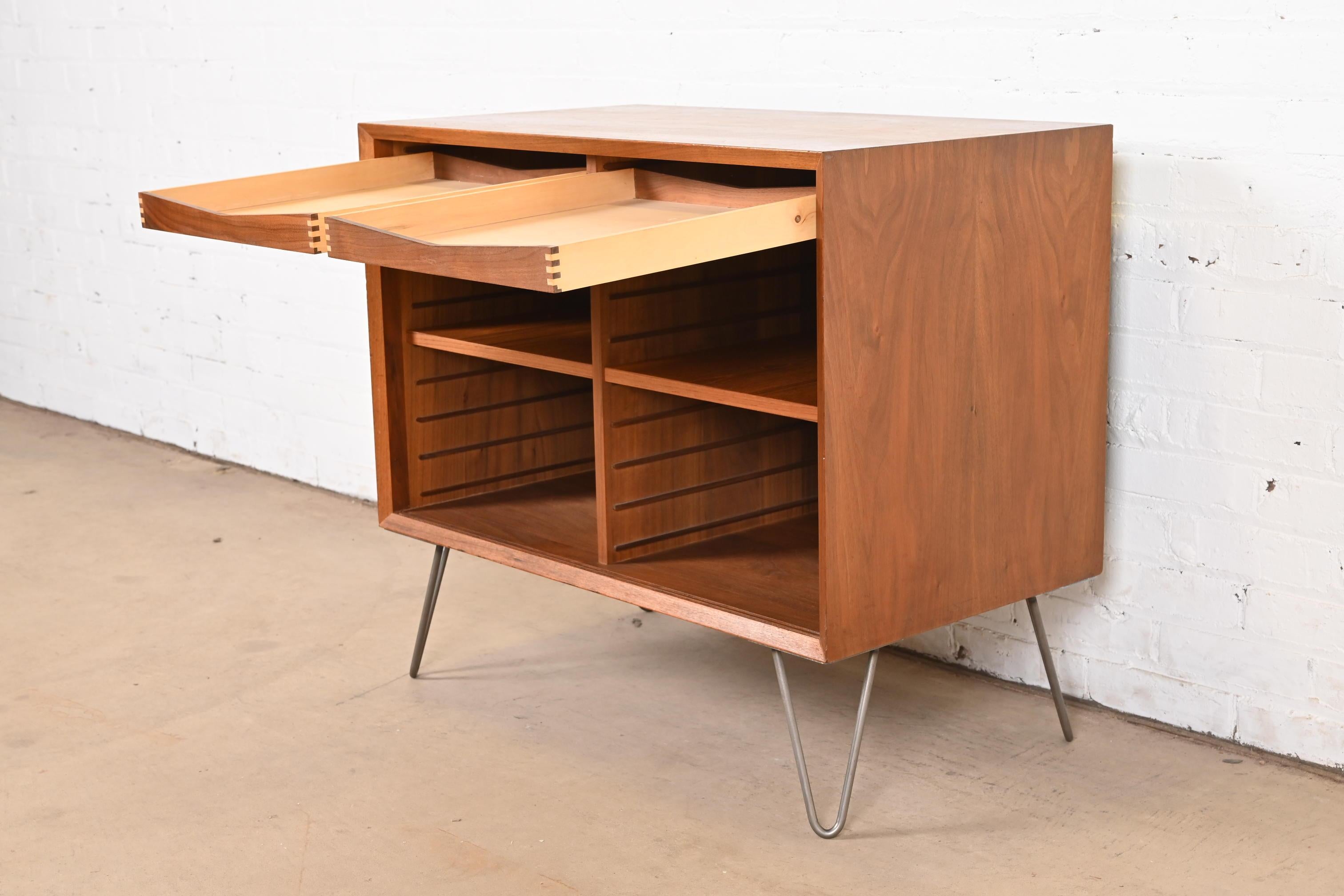 Arne Vodder Style Danish Modern Walnut Bookcase or Record Cabinet, Circa 1960s 3
