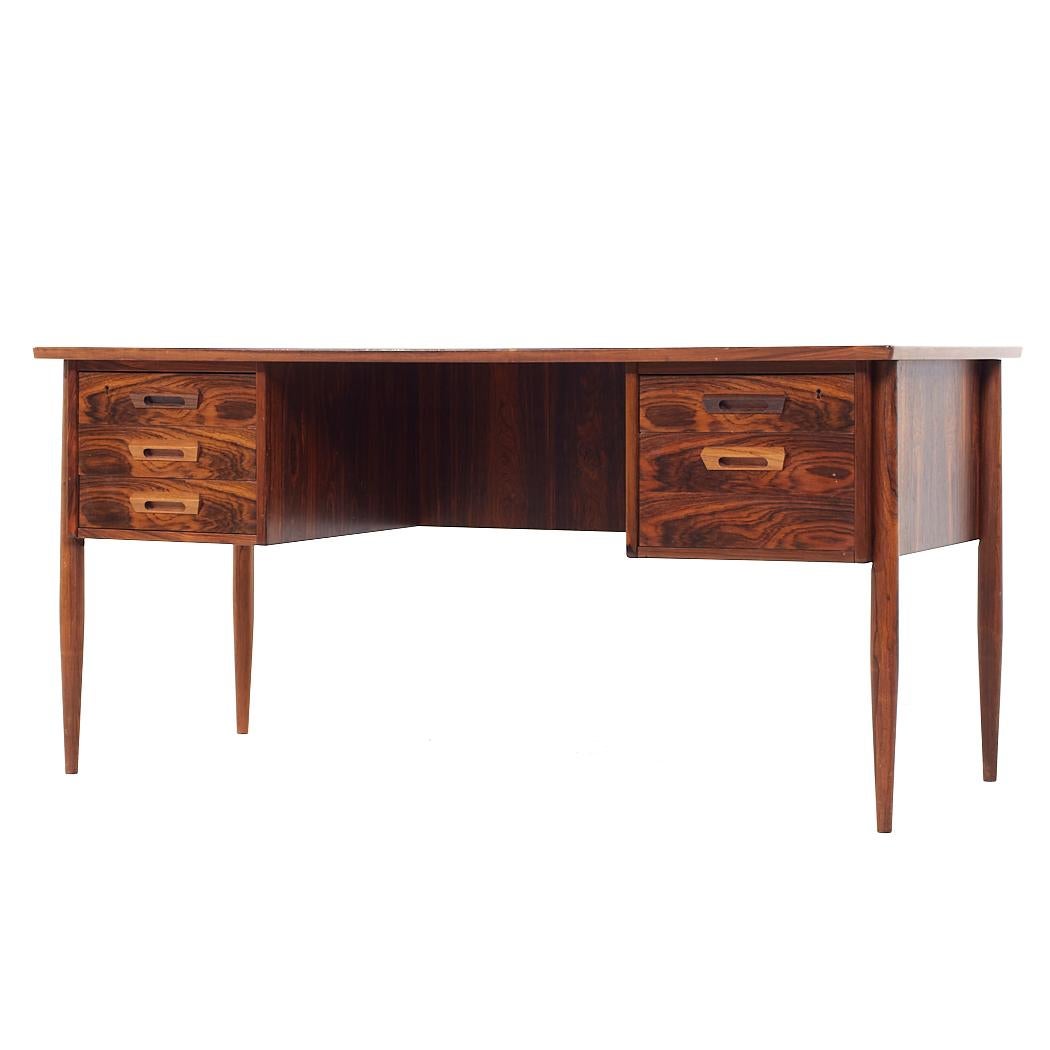 Mid-Century Modern Arne Vodder Style Mid Century Danish Rosewood Desk For Sale