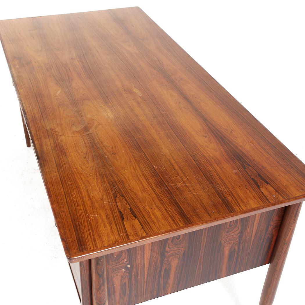 Arne Vodder Style Mid Century Danish Rosewood Desk For Sale 1