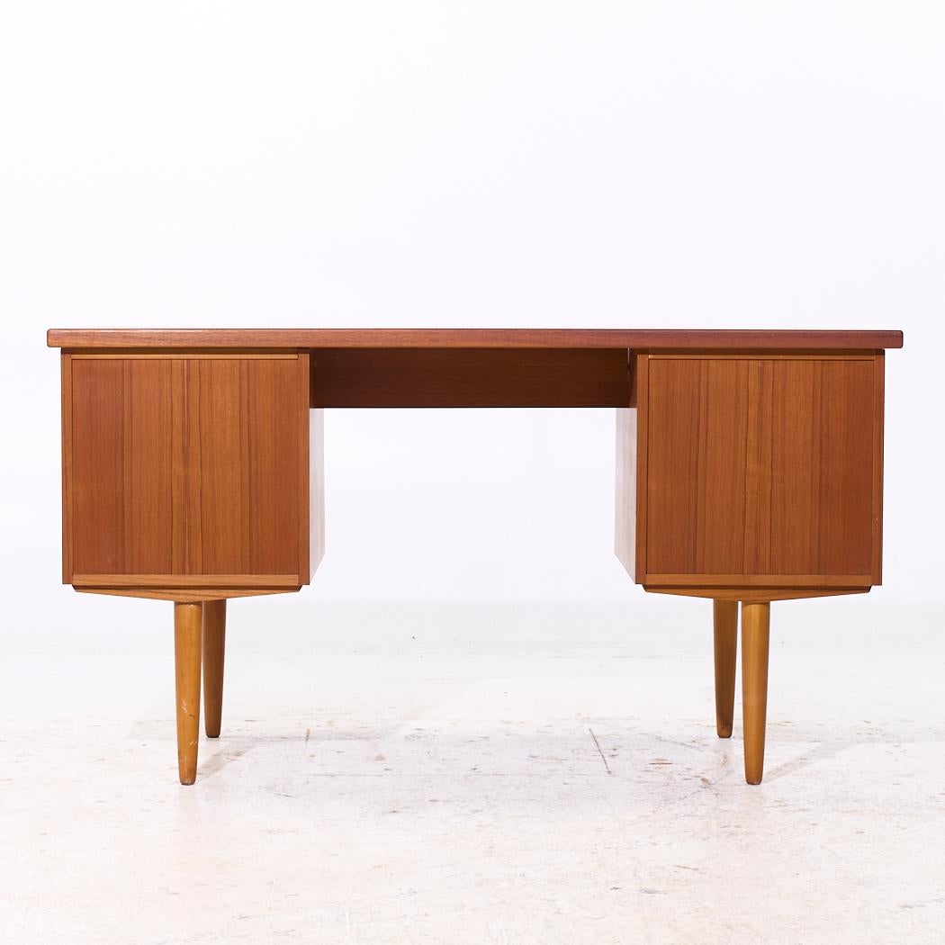 Late 20th Century Arne Vodder Style Mid Century Danish Teak Desk For Sale