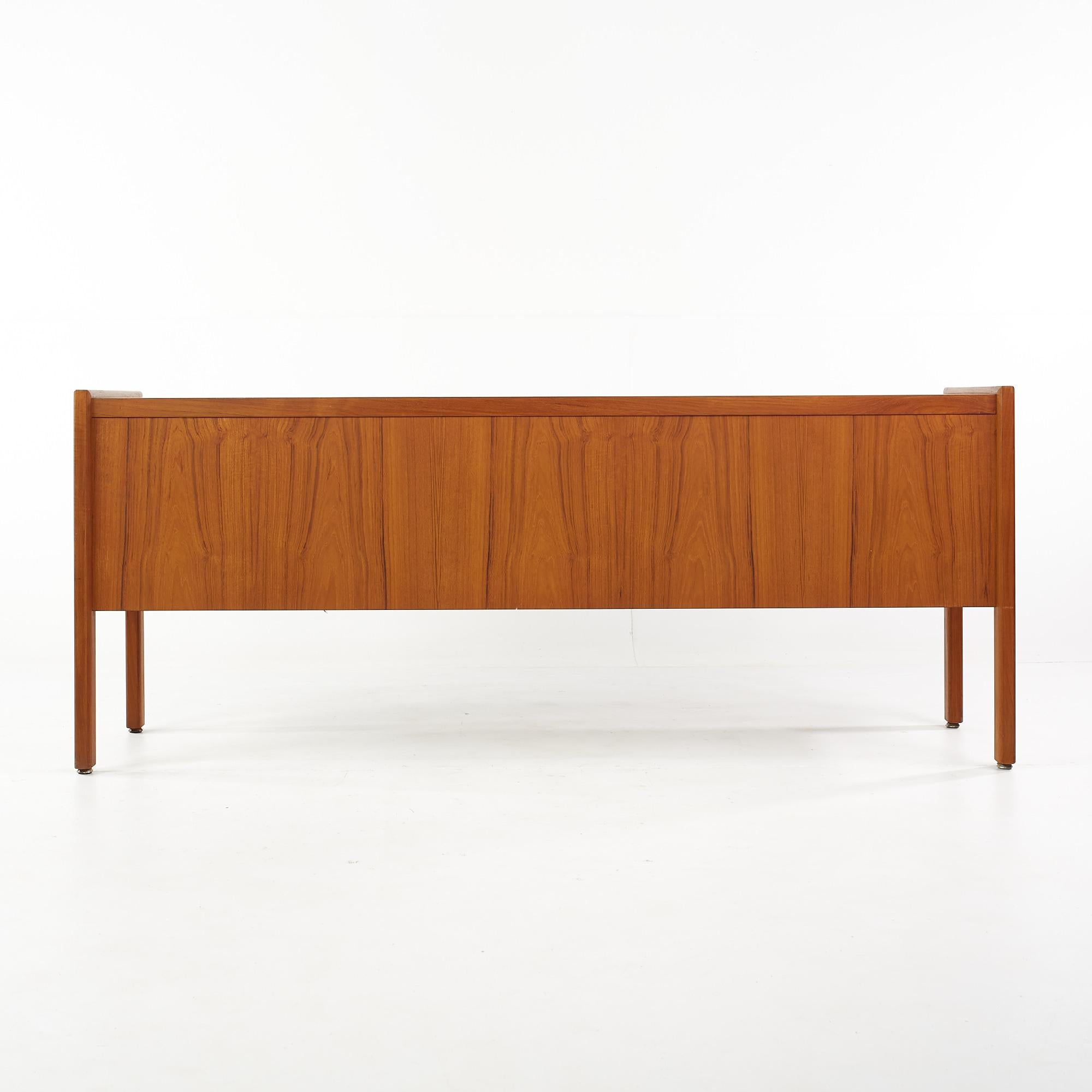Arne Vodder Style Mid Century Teak Office Credenza In Good Condition For Sale In Countryside, IL