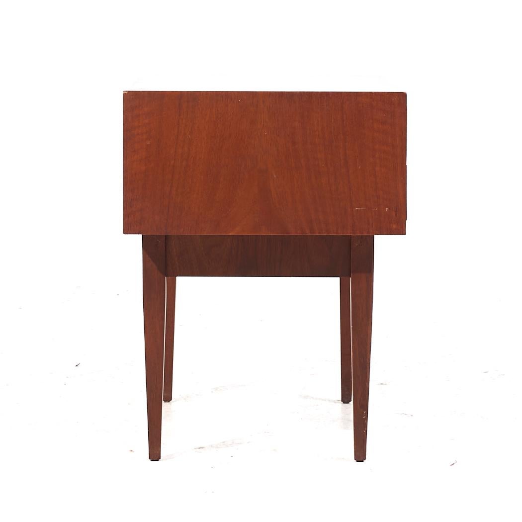 Arne Vodder Style West Michigan Furniture Walnut Nightstands - Pair For Sale 1