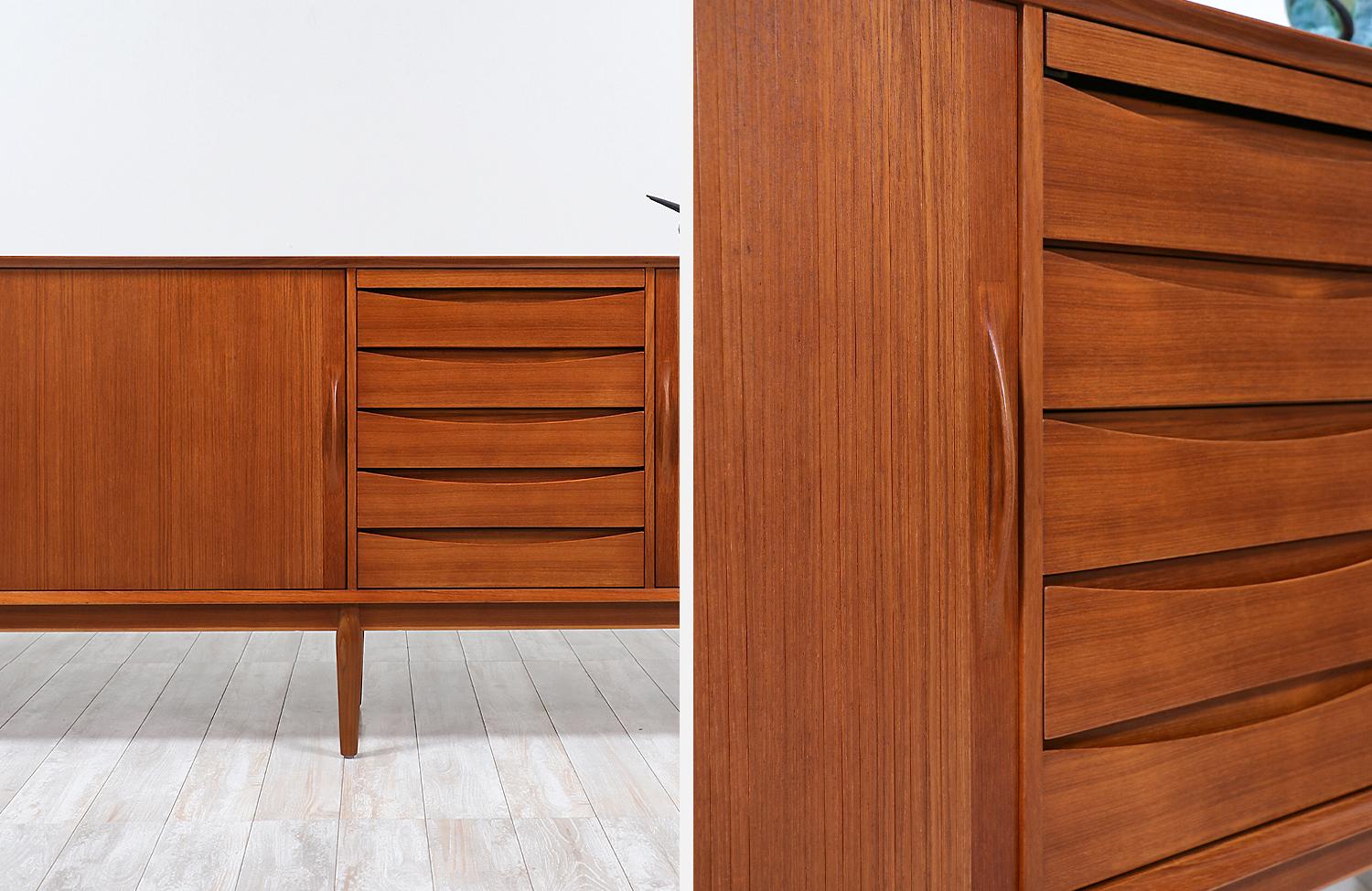 Arne Vodder Tambour-Door Teak Credenza for Sibast Møbler 5