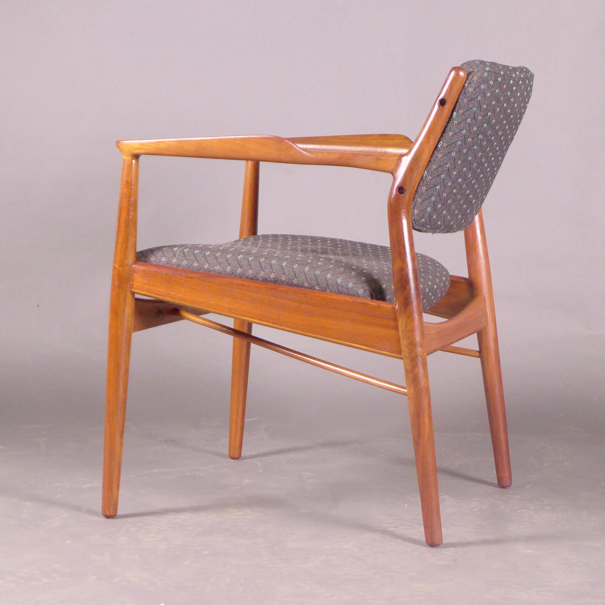 Mid-20th Century Arne Vodder, Teak Armchair, model 51, made by Sibast, Denmark 1950s