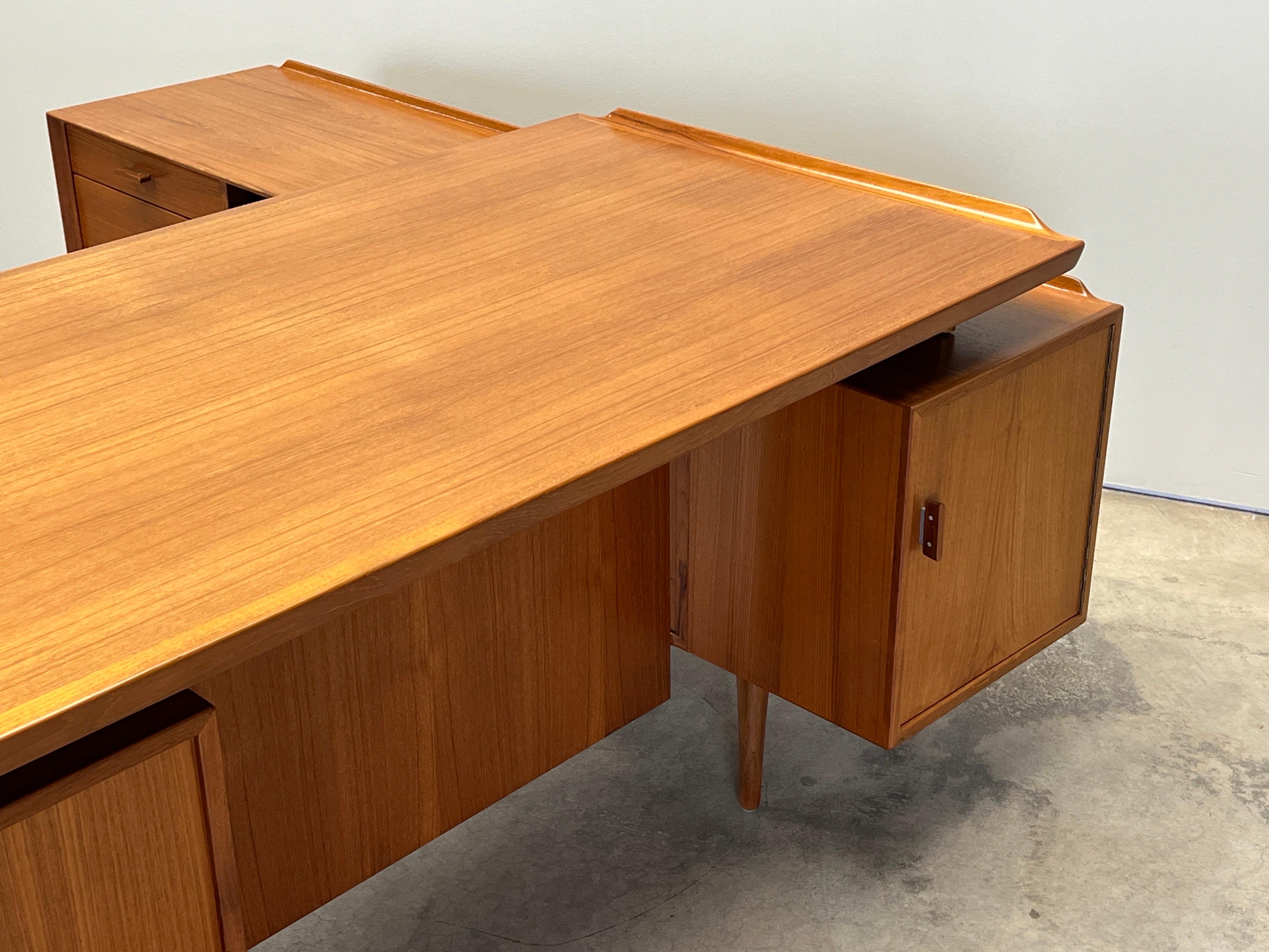 Scrivania in teak di Arne Vodder per Sibast in vendita 13