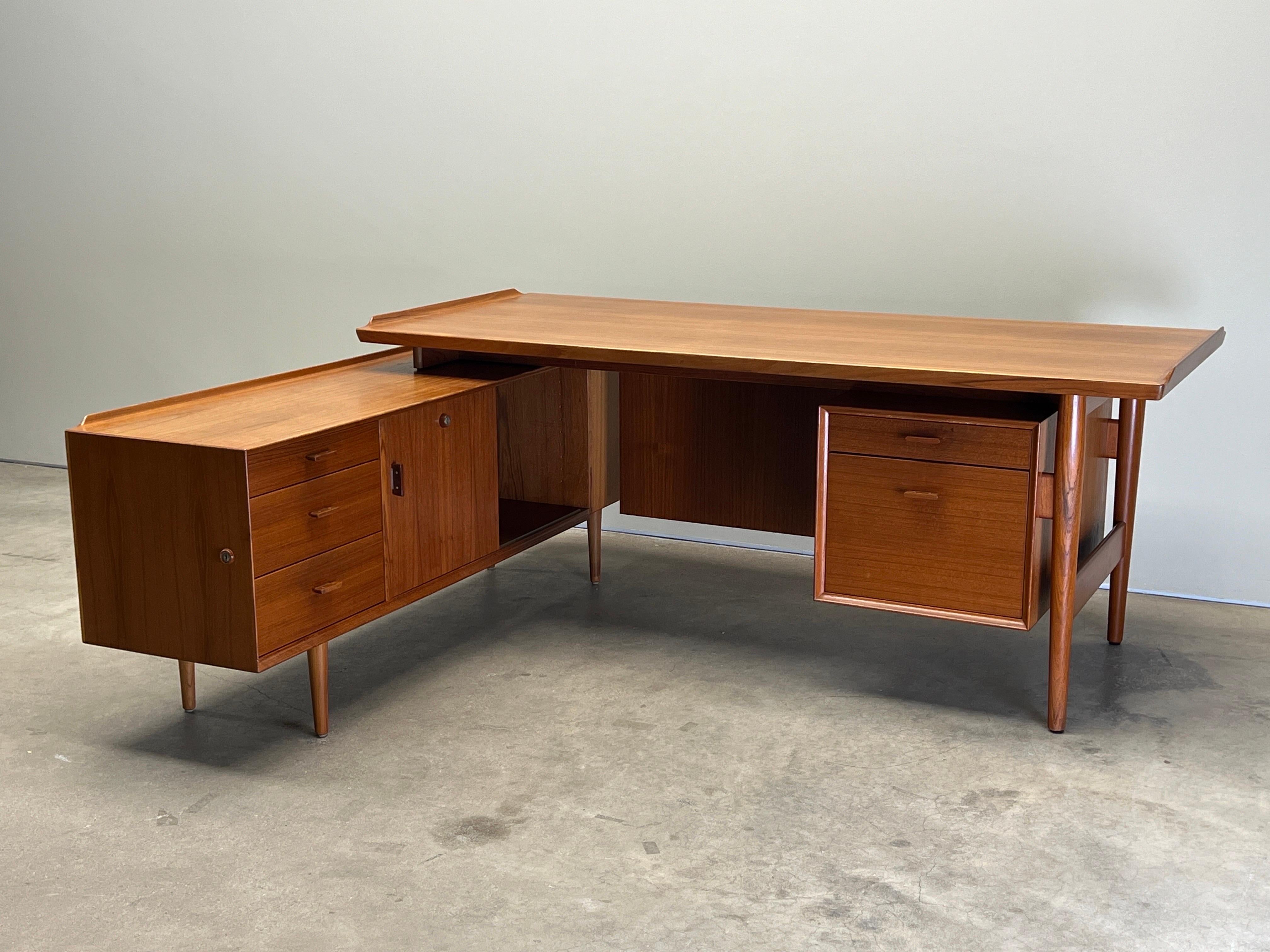 Scrivania in teak di Arne Vodder per Sibast In condizioni buone in vendita a Dallas, TX