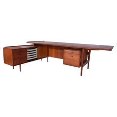 Arne Vodder Teak Executive Desk with Return, Denmark, 1960s