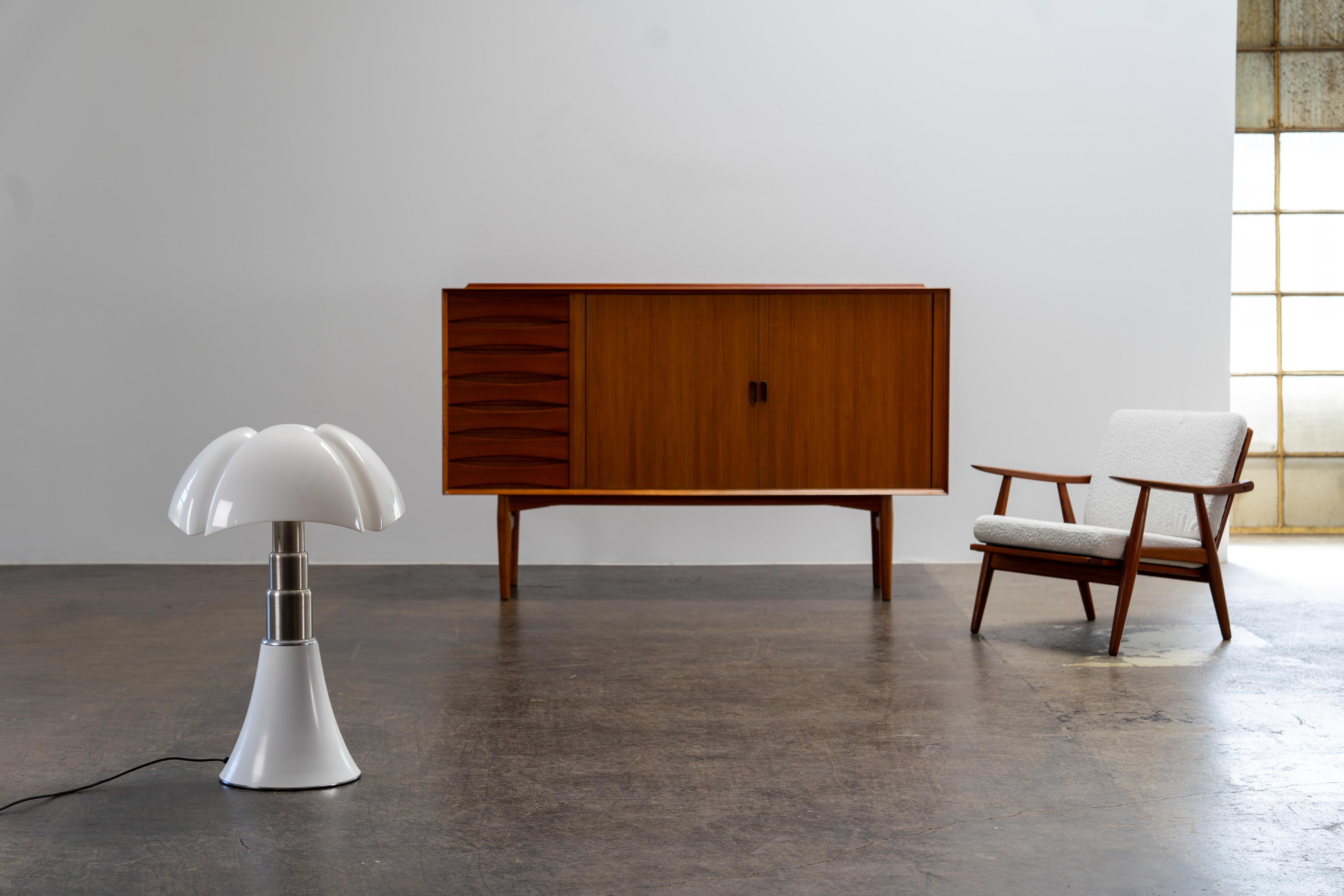 XX secolo Arne Vodder - Credenza in teak OS 63 Sibast, Danimarca, anni '50 in vendita