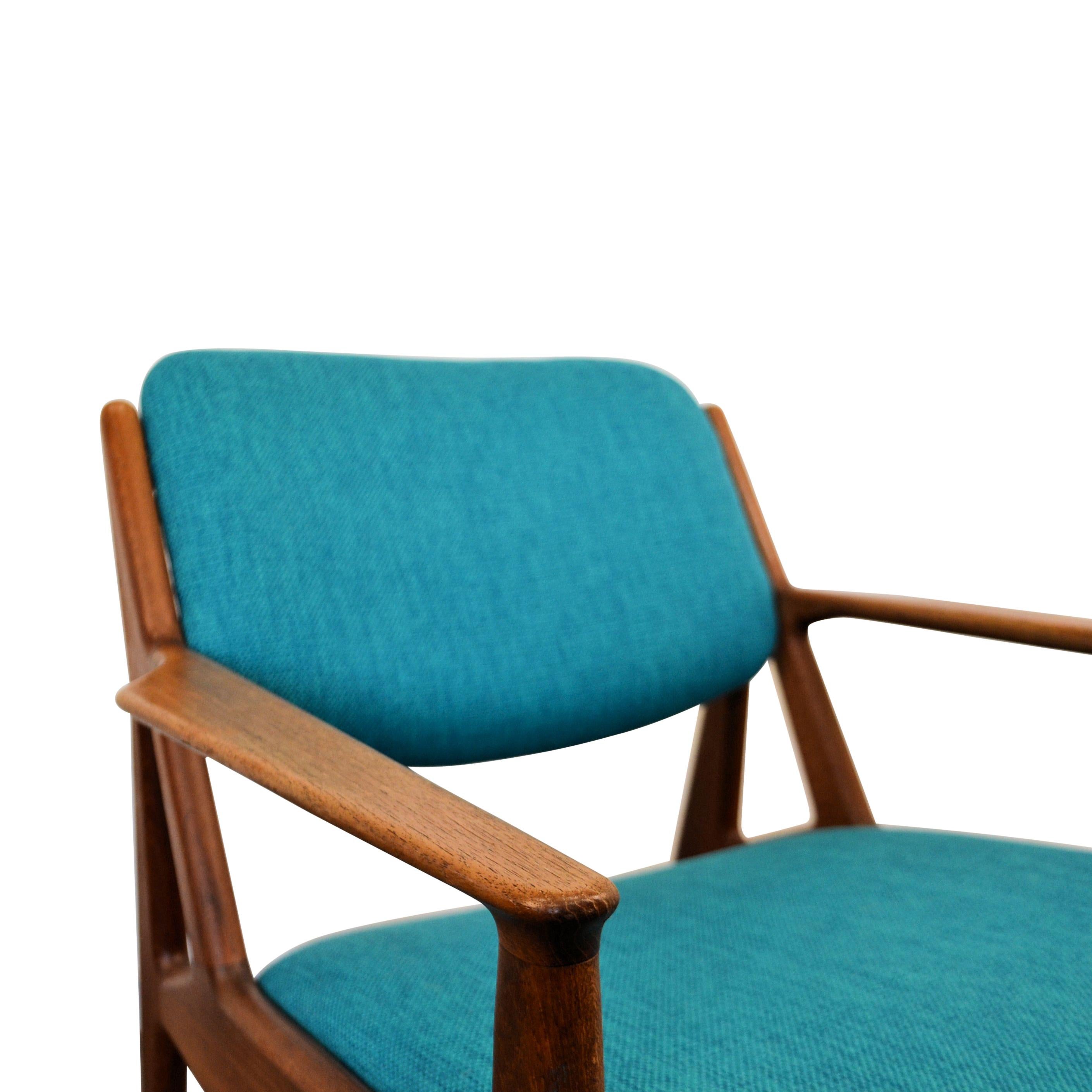 Mid-Century Modern Arne Vodder Teak Lounge Chair
