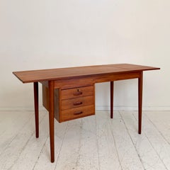 Arne Vodder Teak Writing Desk with Drop Leaf Extension, Denmark, 1960s