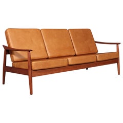 Arne Vodder:: Dreisitziges Sofa