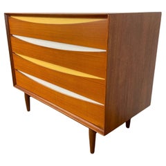 Arne Vodder Triennale 4 Drawer Dresser by Sibast