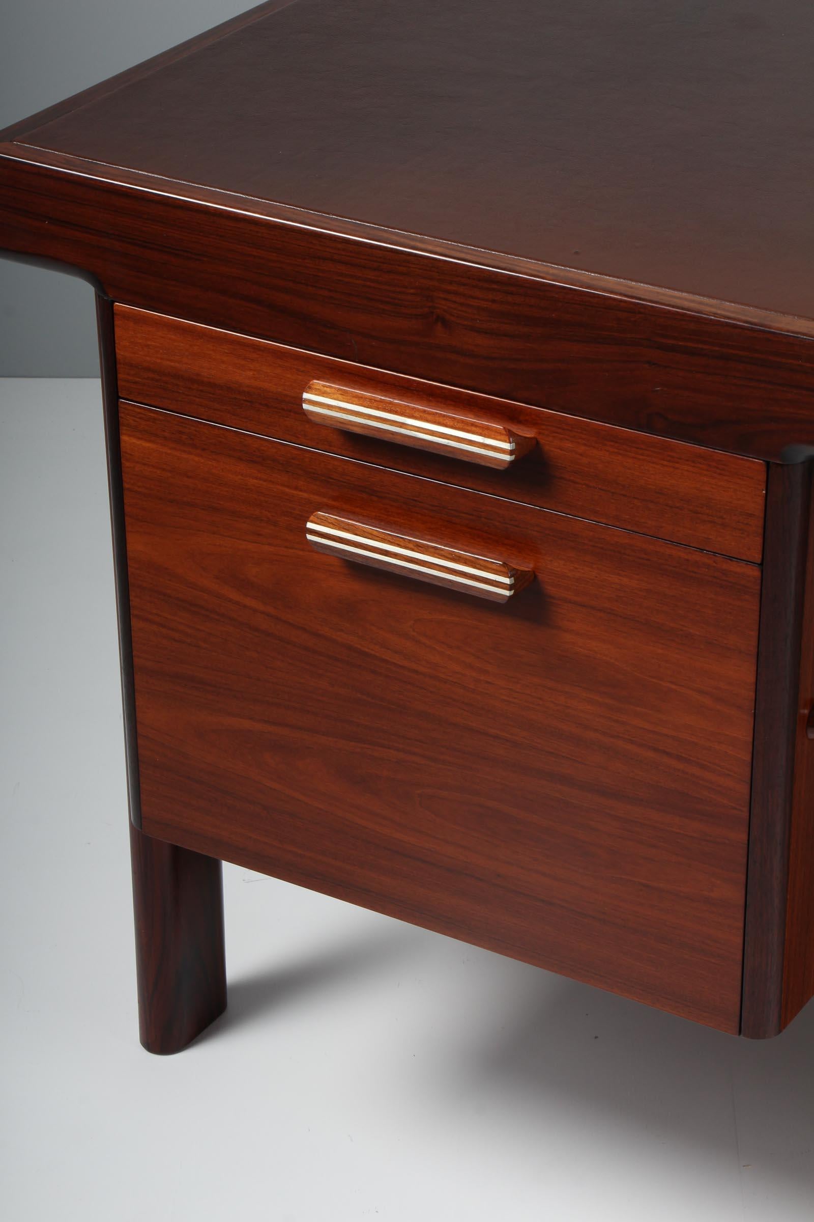 Mid-20th Century Arne Vodder Writing Desk in Rosewood and Leather, 1960s