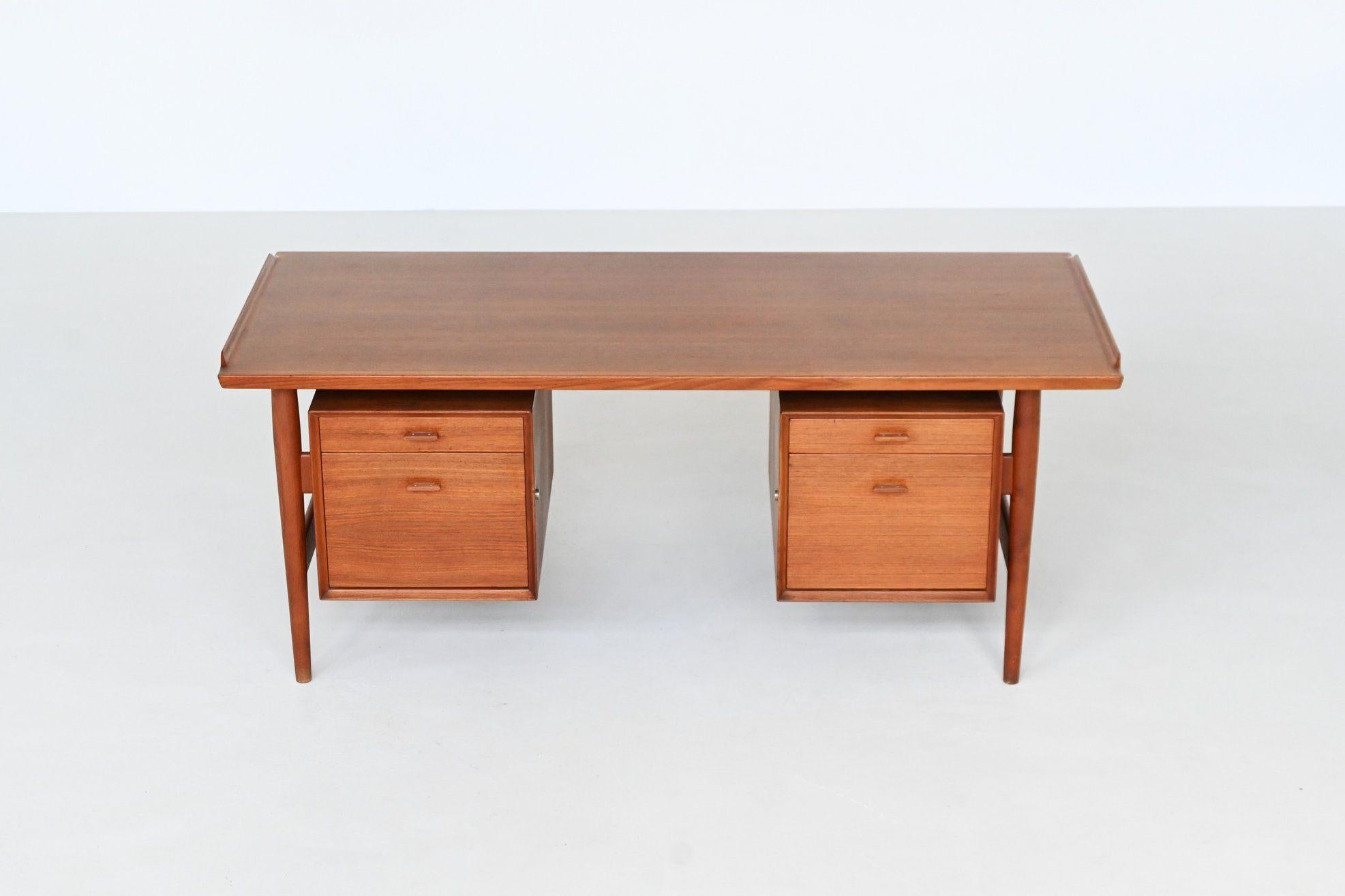 Arne Vodder Schreibtisch Modell 207 in Teakholz Sibast Dänemark 1960 im Angebot 11