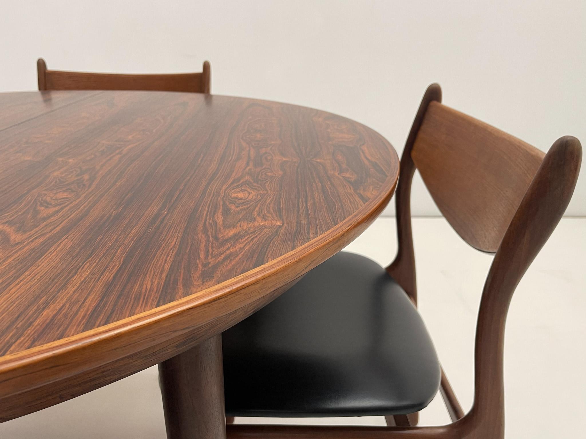 Hardwood Arne Volder for Sibast -  Extendable Dining Table For Sale