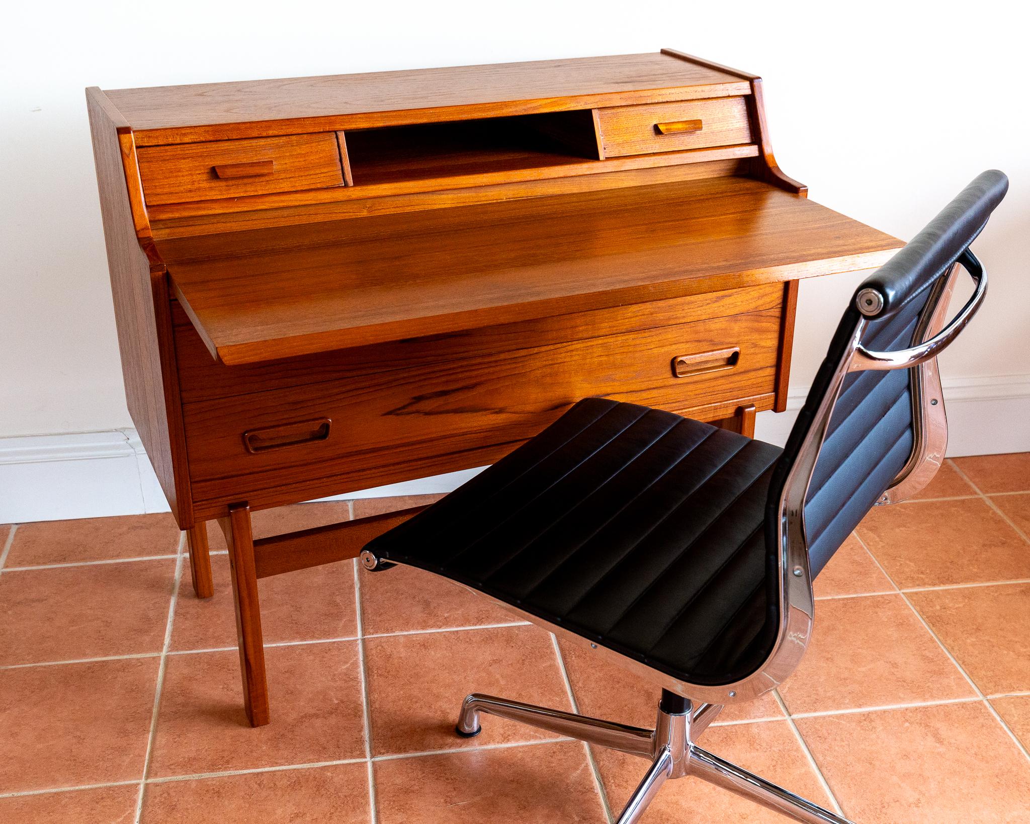 Scandinavian Modern Arne Wahl Iversen Bureau Desk Danish Mid Century Teak 1960s MCM Scandinavian For Sale