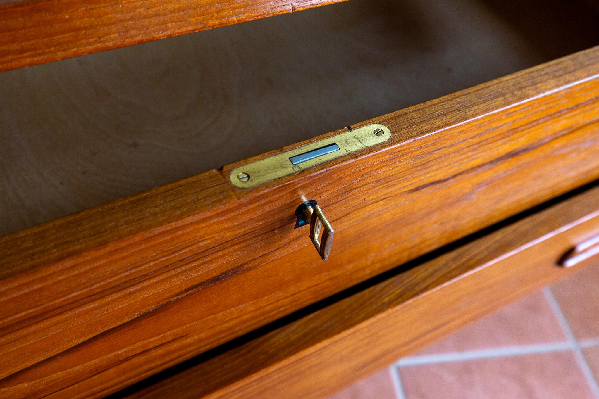 Arne Wahl Iversen Bureau Desk Danish Mid Century Teak 1960s MCM Scandinavian For Sale 3