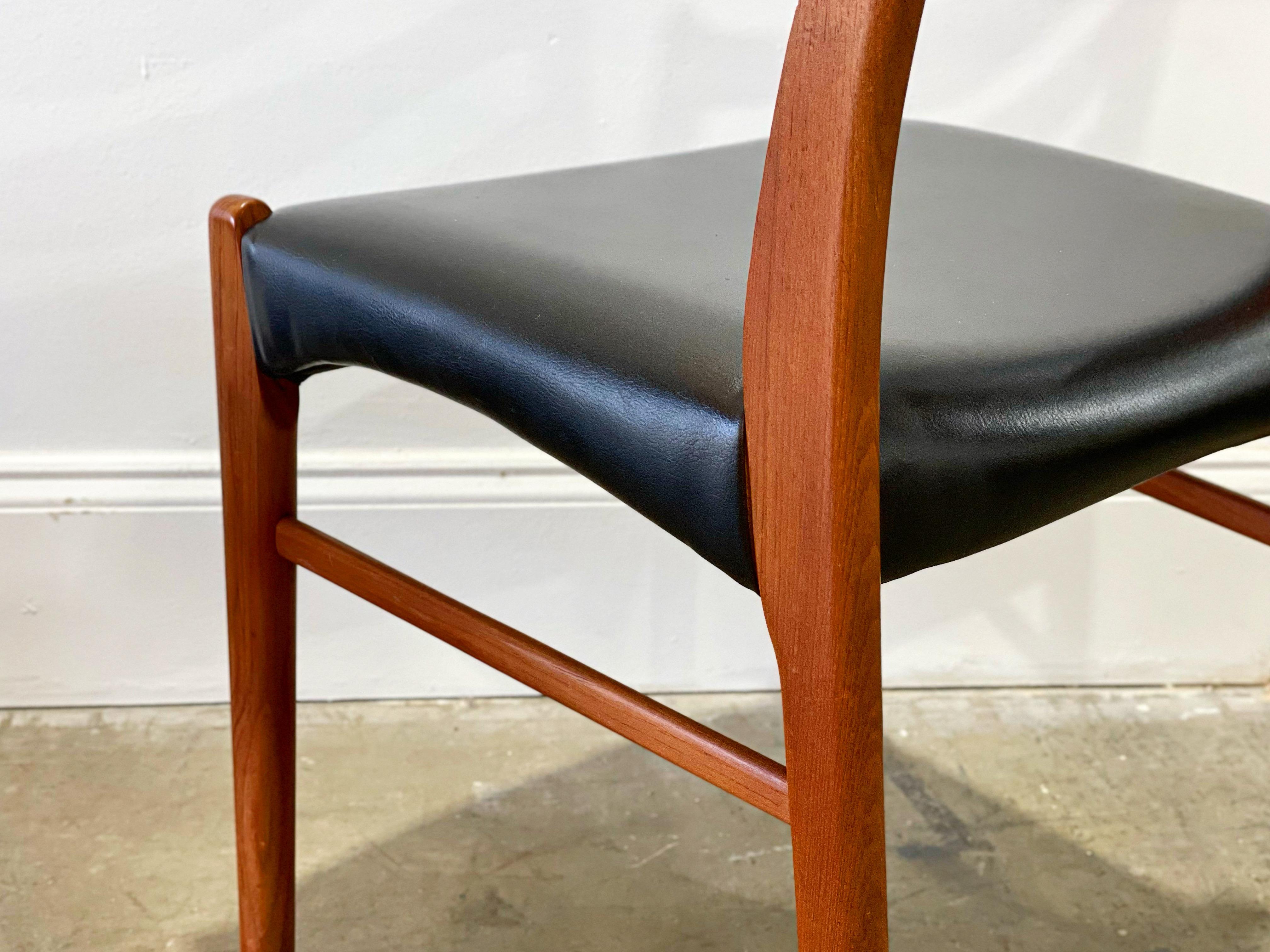 Arne Wahl Iversen Dining Chairs in Teak, Set of 8, Midcentury Danish Modern 3