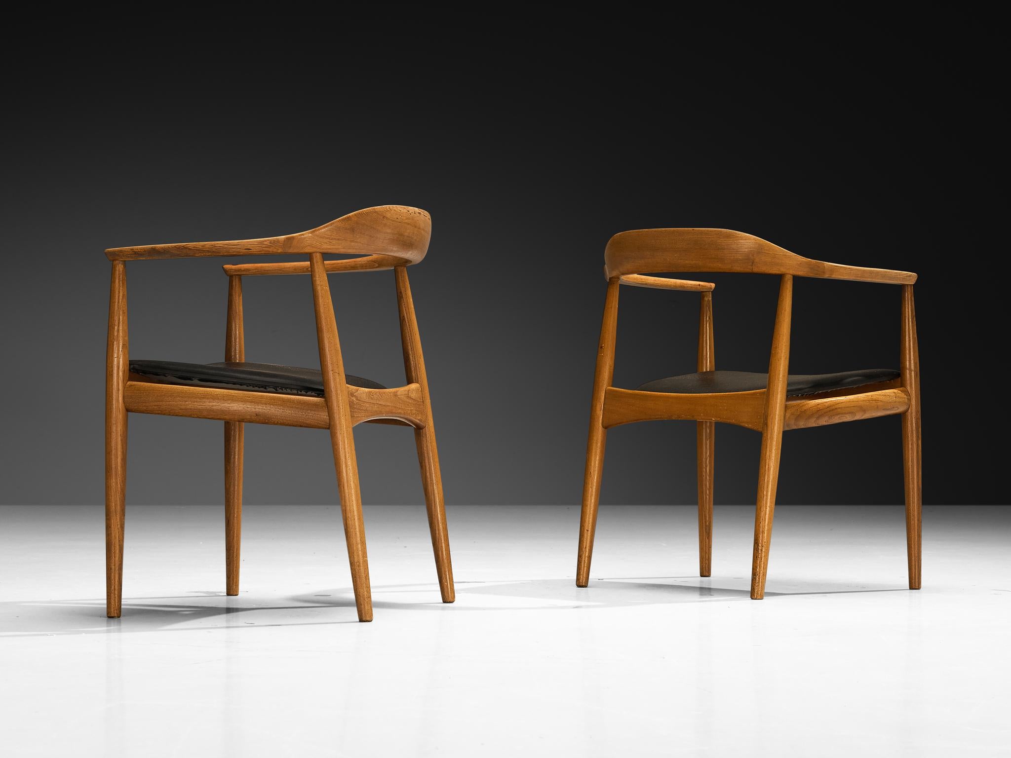 Arne Wahl Iversen for Niels Eilersen Set of Eight Dining Armchairs in Ash 4