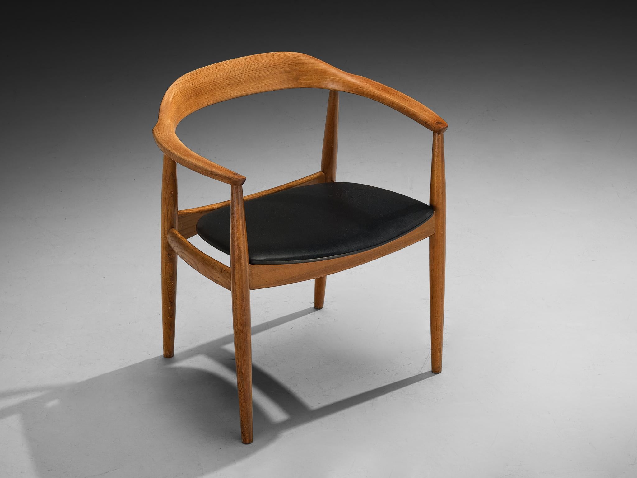 Danish Arne Wahl Iversen for Niels Eilersen Set of Eight Dining Armchairs in Ash